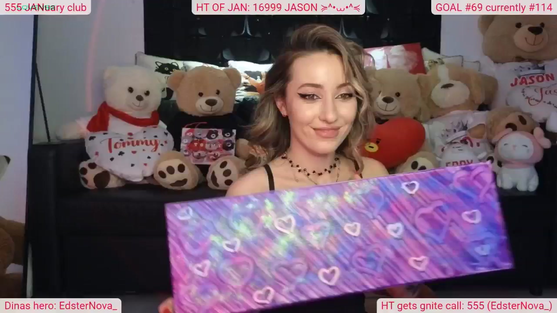 Gallery image thumbnail from DinasLibrary's myfreecams stream on, 01/26/2025, 07:14 image 5 of 20