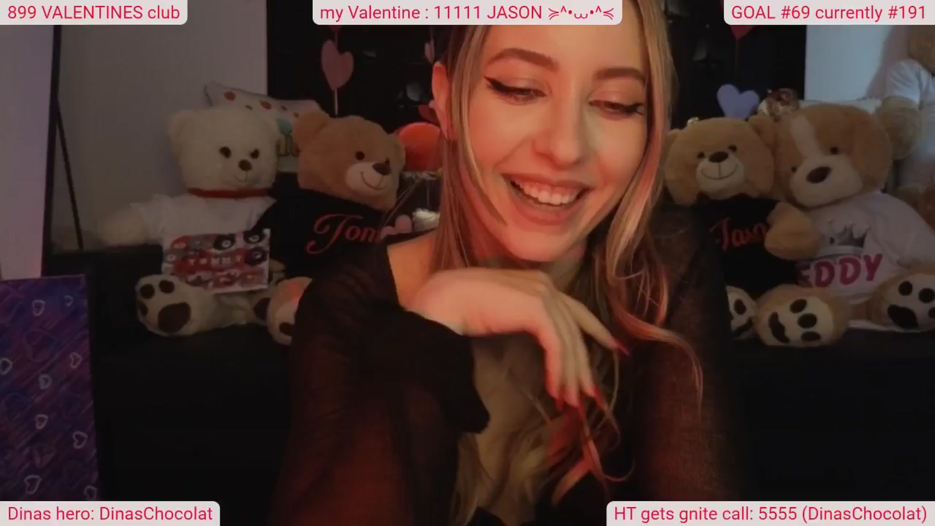 Gallery image thumbnail from DinasLibrary's myfreecams stream on, 02/07/2025, 08:41 image 10 of 20