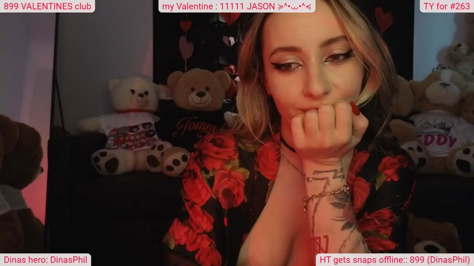 Gallery image thumbnail from DinasLibrary's myfreecams stream on, 02/23/2025, 10:07 image 7 of 20