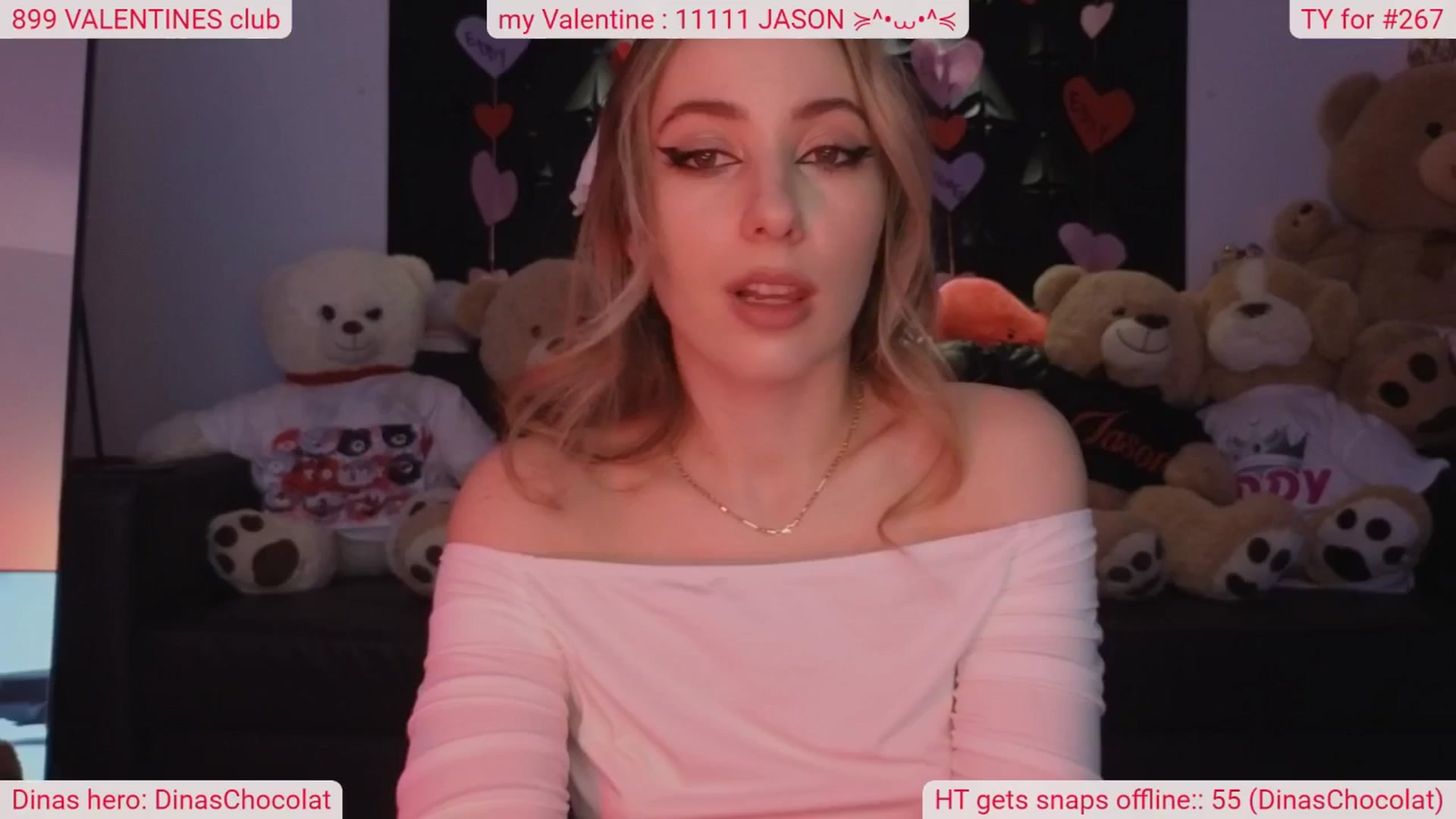 Gallery image thumbnail from DinasLibrary's myfreecams stream on, 02/28/2025, 04:59 image 1 of 20