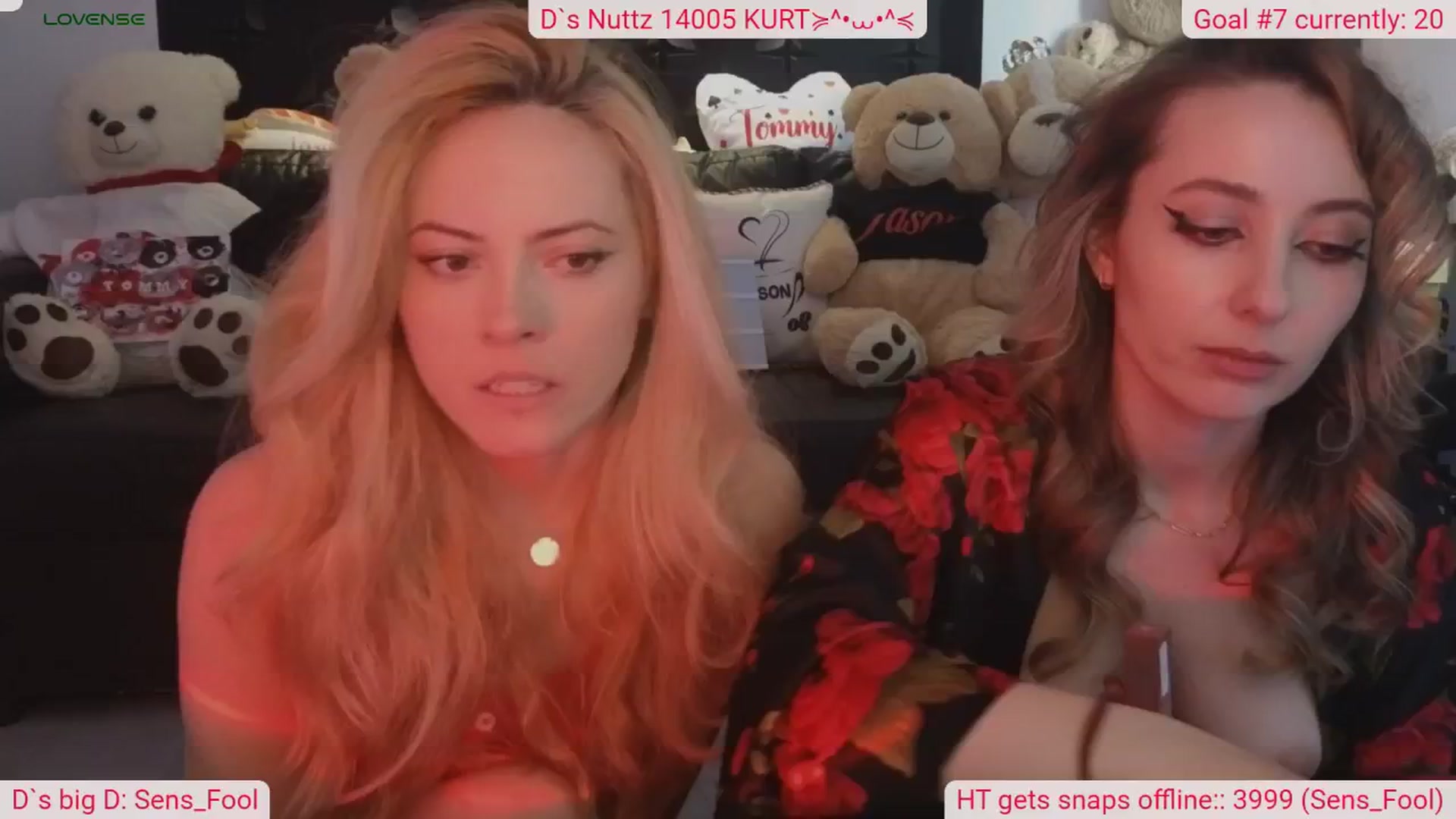 Gallery image thumbnail from DinasLibrary's myfreecams stream on, 03/08/2025, 10:03 image 19 of 20