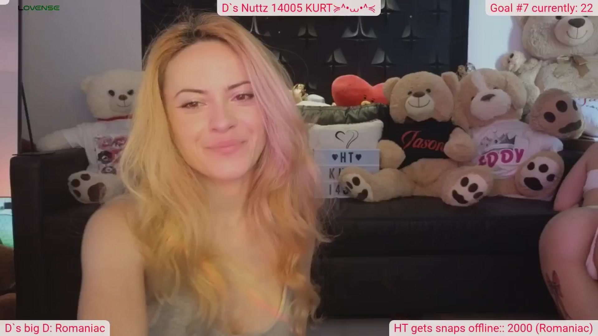 Gallery image thumbnail from DinasLibrary's myfreecams stream on, 03/09/2025, 07:16 image 16 of 20