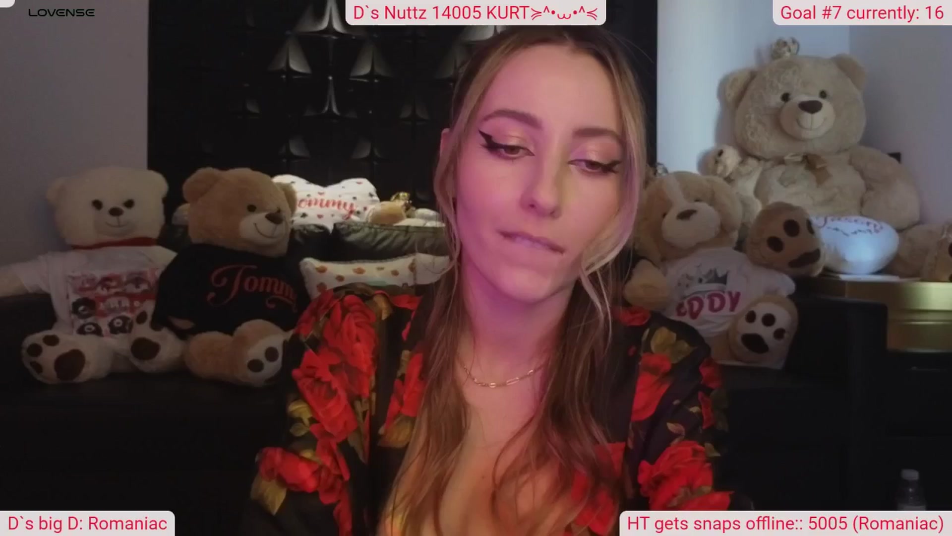 Gallery image thumbnail from DinasLibrary's myfreecams stream on, 03/09/2025, 08:23 image 4 of 20
