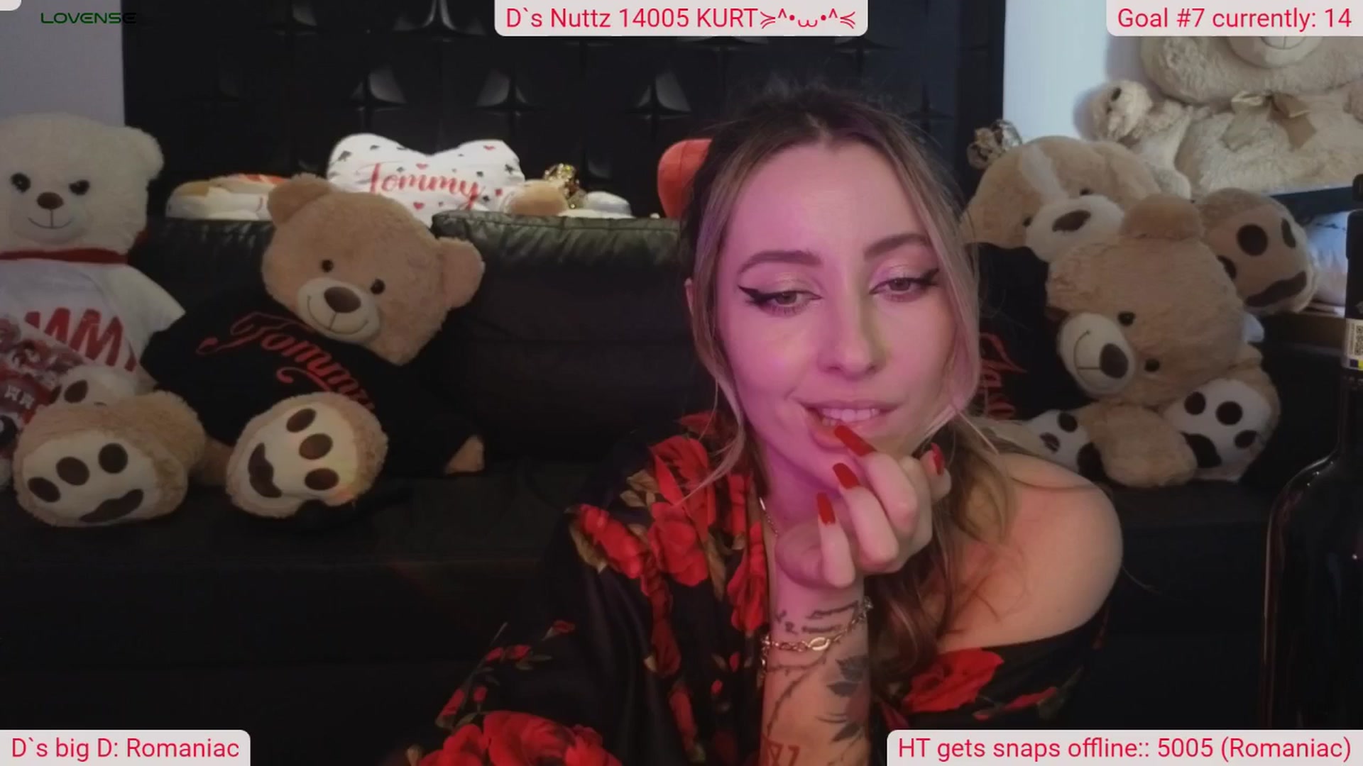 Gallery image thumbnail from DinasLibrary's myfreecams stream on, 03/09/2025, 09:49 image 1 of 20