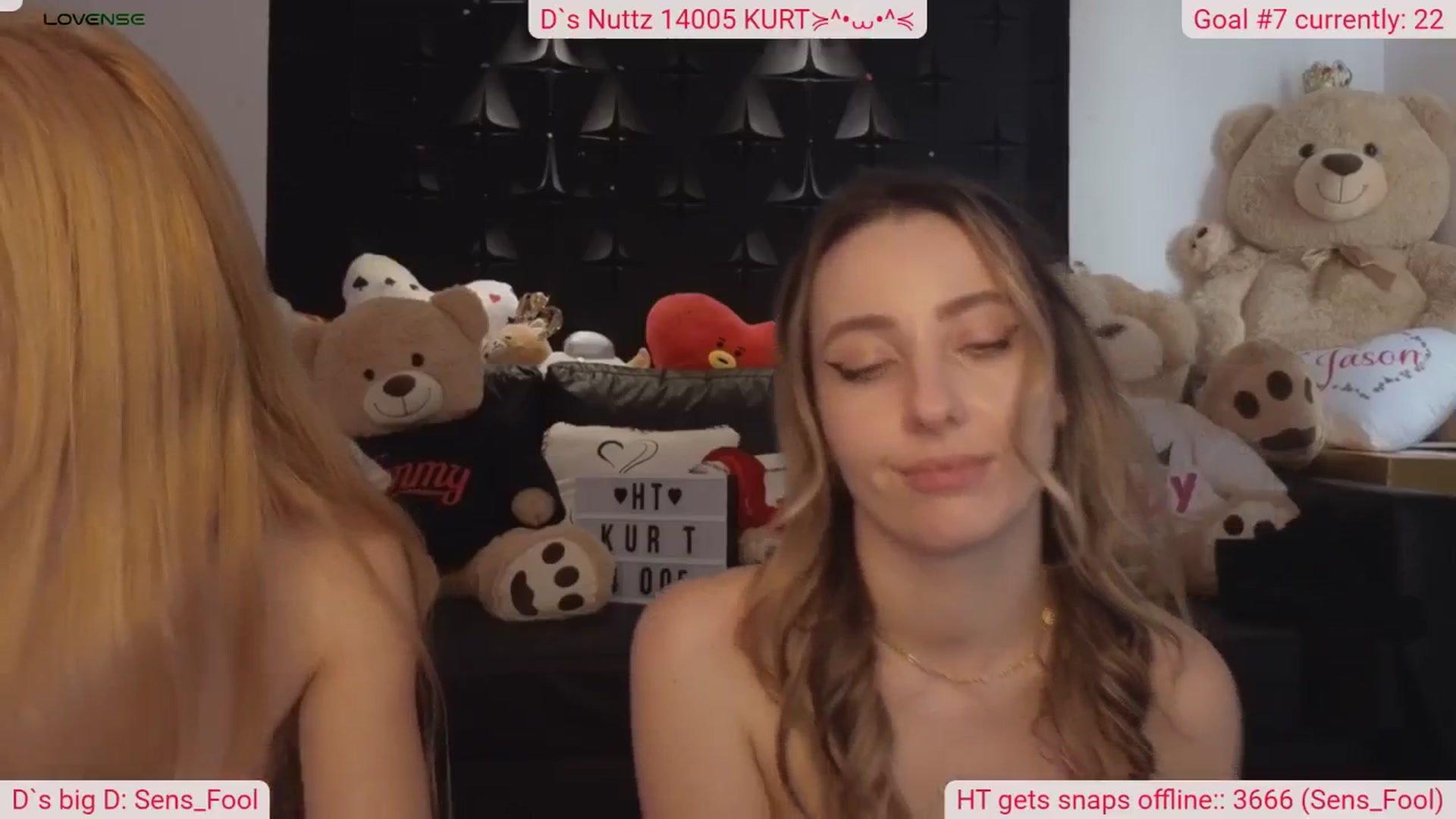 Gallery image thumbnail from DinasLibrary's myfreecams stream on, 03/14/2025, 10:07 image 15 of 20