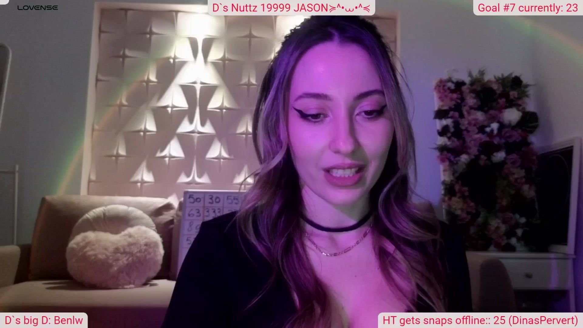 Gallery image thumbnail from DinasLibrary's myfreecams stream on, 03/21/2025, 05:54 image 13 of 20
