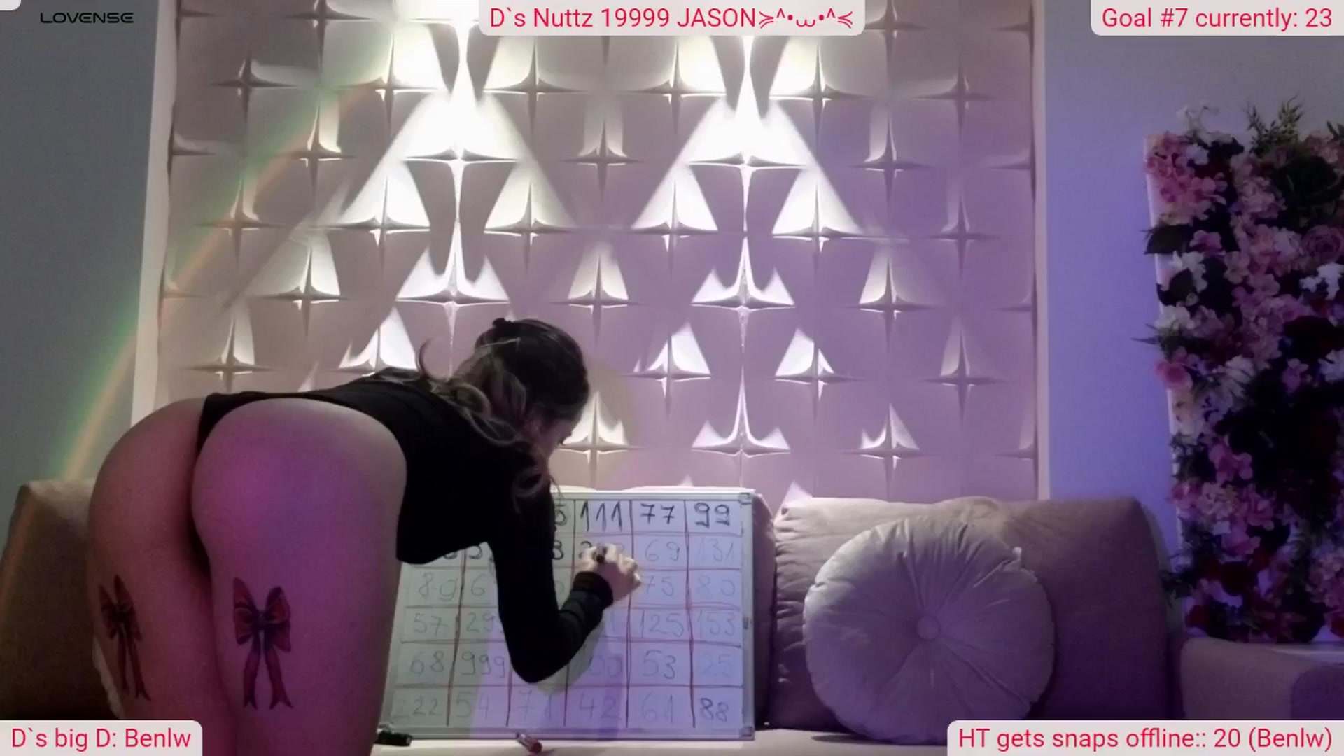 Gallery image thumbnail from DinasLibrary's myfreecams stream on, 03/21/2025, 05:54 image 4 of 20