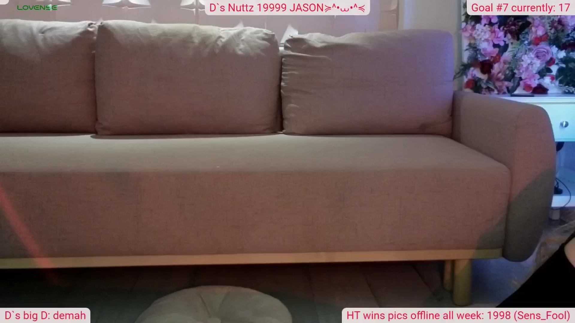 Gallery image thumbnail from DinasLibrary's myfreecams stream on, 03/23/2025, 09:45 image 13 of 20