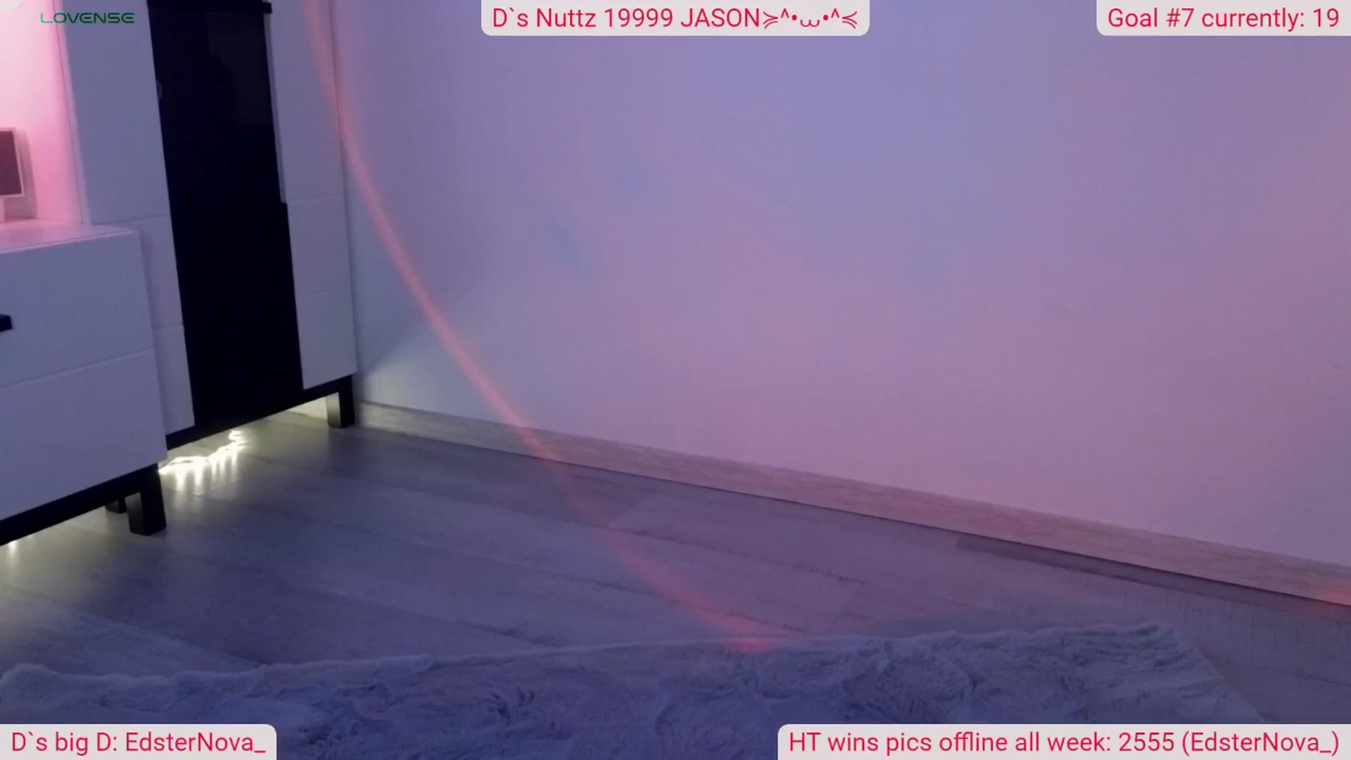 Gallery image thumbnail from DinasLibrary's myfreecams stream on, 03/27/2025, 07:13 image 16 of 20