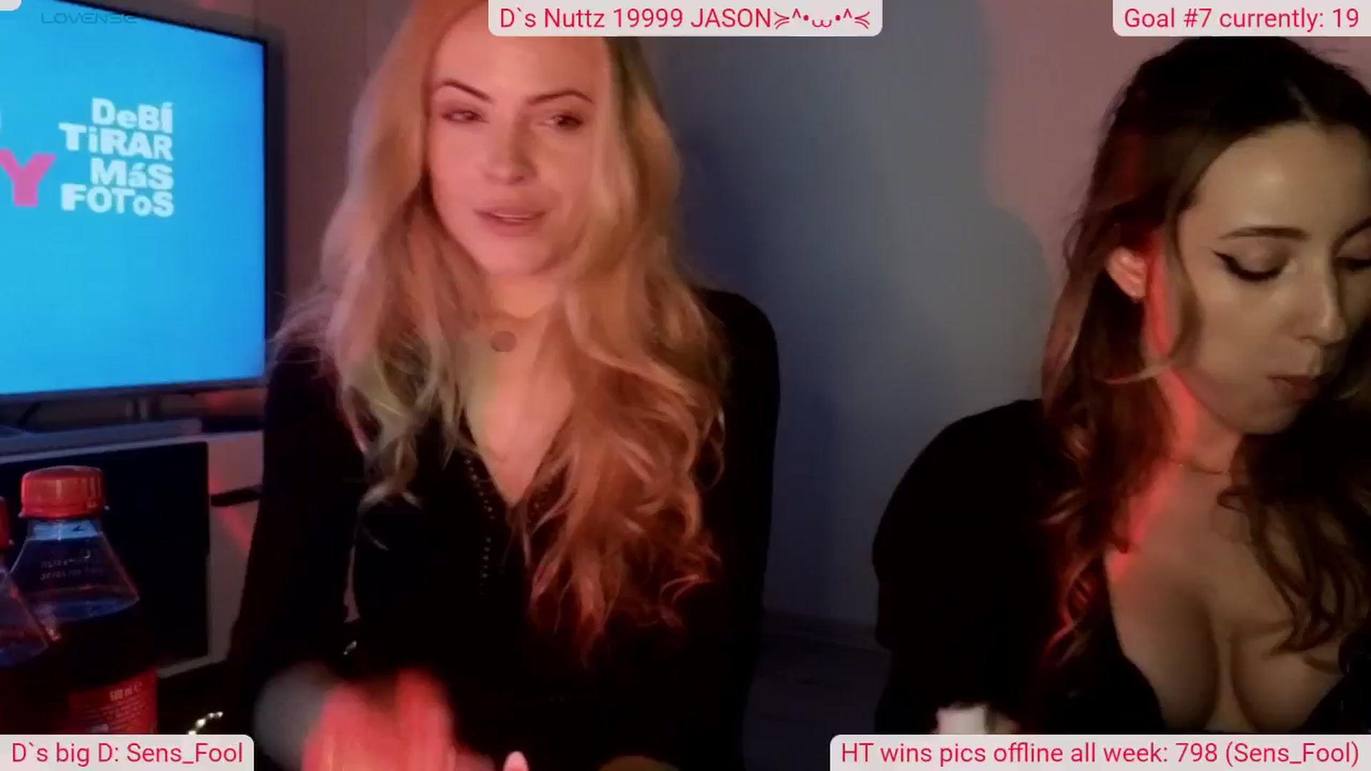 Gallery image thumbnail from DinasLibrary's myfreecams stream on, 03/28/2025, 08:02 image 9 of 20