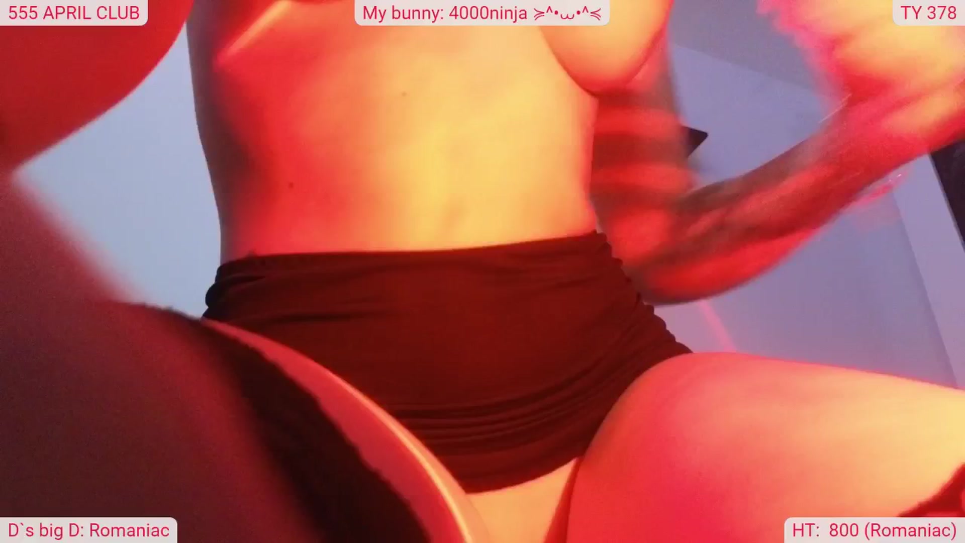 Gallery image thumbnail from DinasLibrary's myfreecams stream on, 04/14/2025, 08:18 image 15 of 20