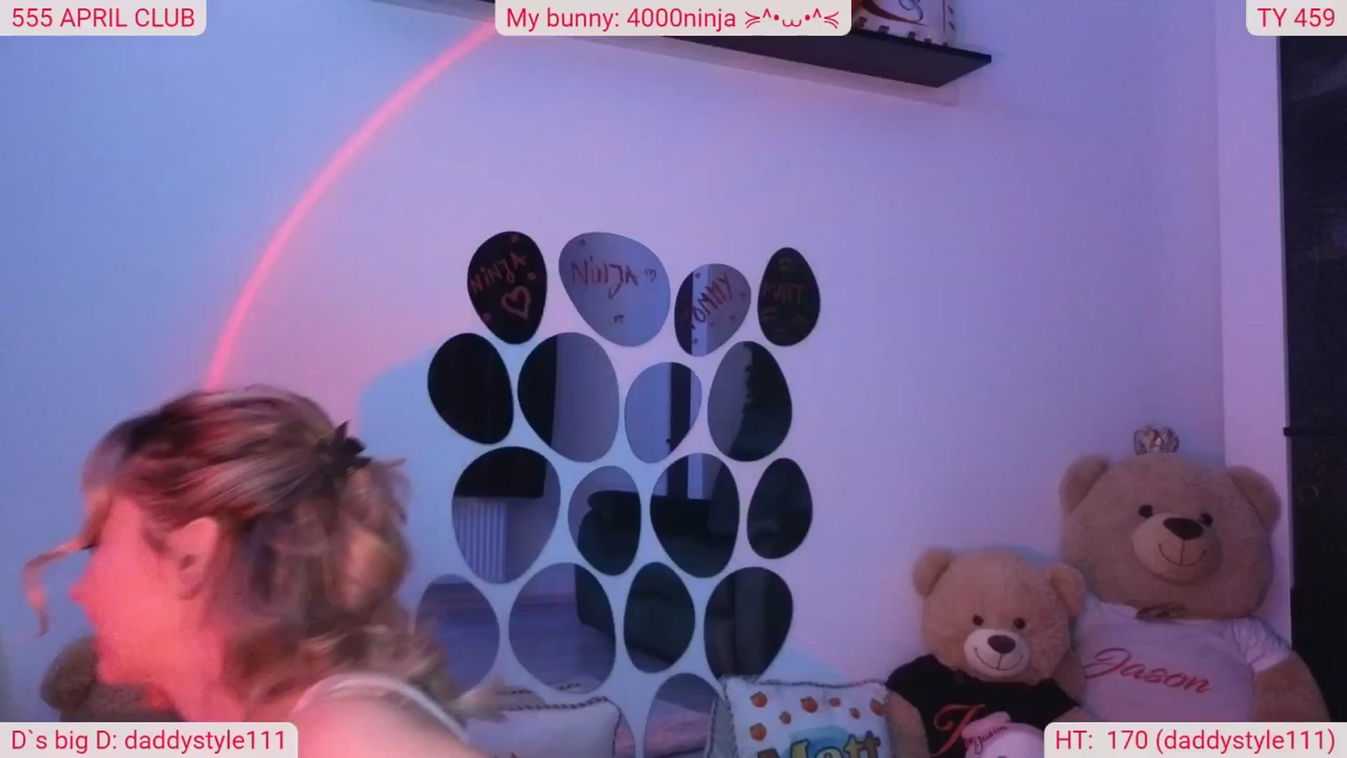 Gallery image thumbnail from DinasLibrary's myfreecams stream on, 04/18/2025, 02:43 image 13 of 20