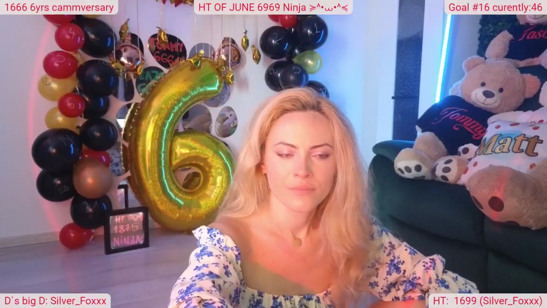 Gallery image thumbnail from DinasLibrary's myfreecams stream on, 06/07/2025, 08:21 image 8 of 20