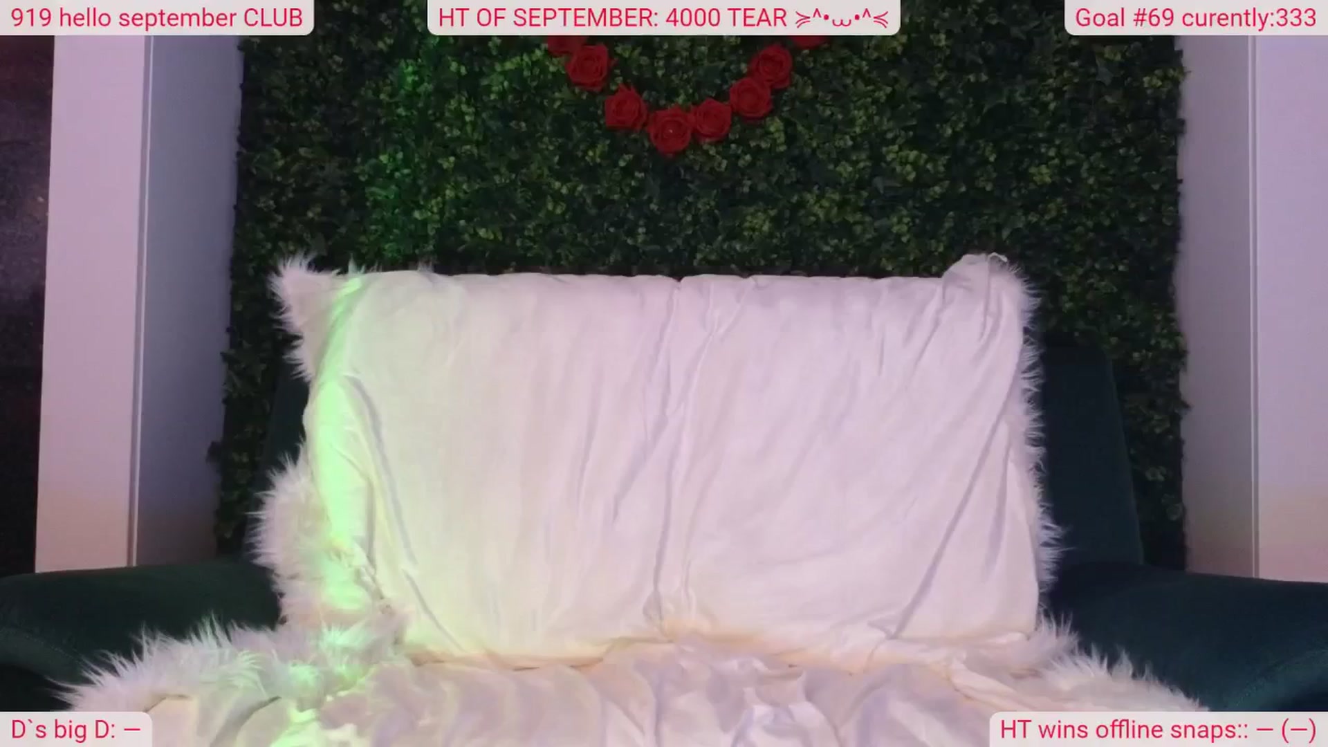 Gallery image thumbnail from DinasLibrary's myfreecams stream on, 09/19/2025, 08:13 image 1 of 20