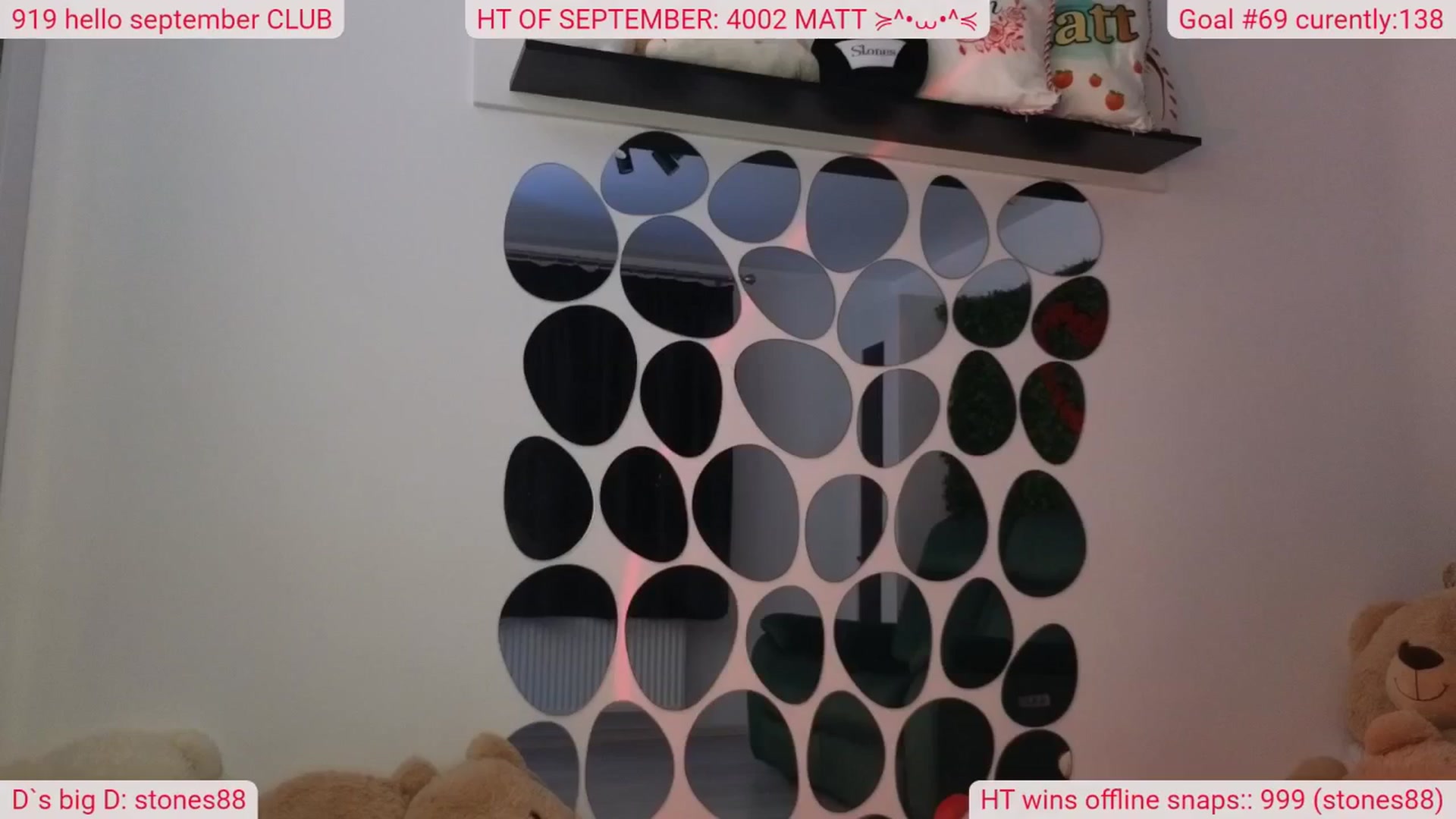 Gallery image thumbnail from DinasLibrary's myfreecams stream on, 09/28/2025, 07:26 image 15 of 20