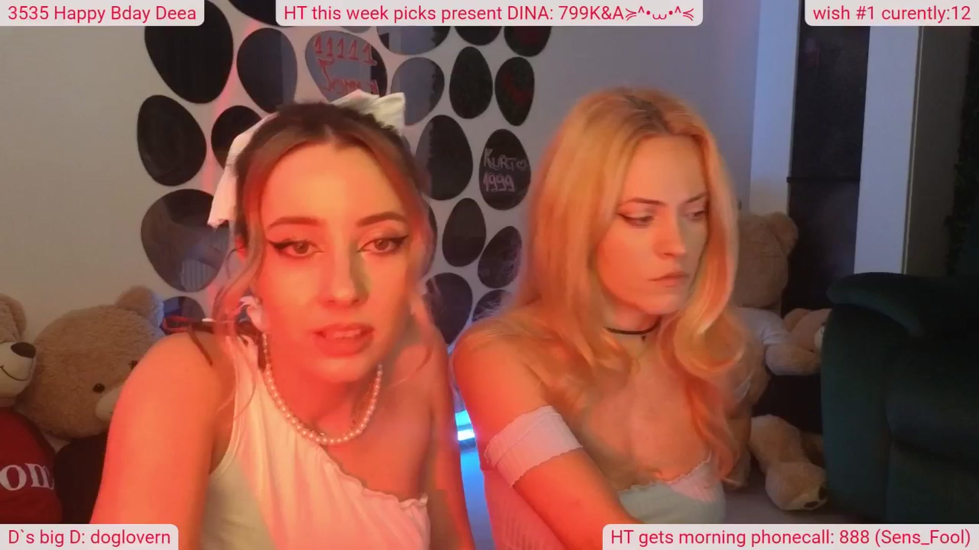 Gallery image thumbnail from DinasLibrary's myfreecams stream on, 10/08/2025, 07:25 image 10 of 20