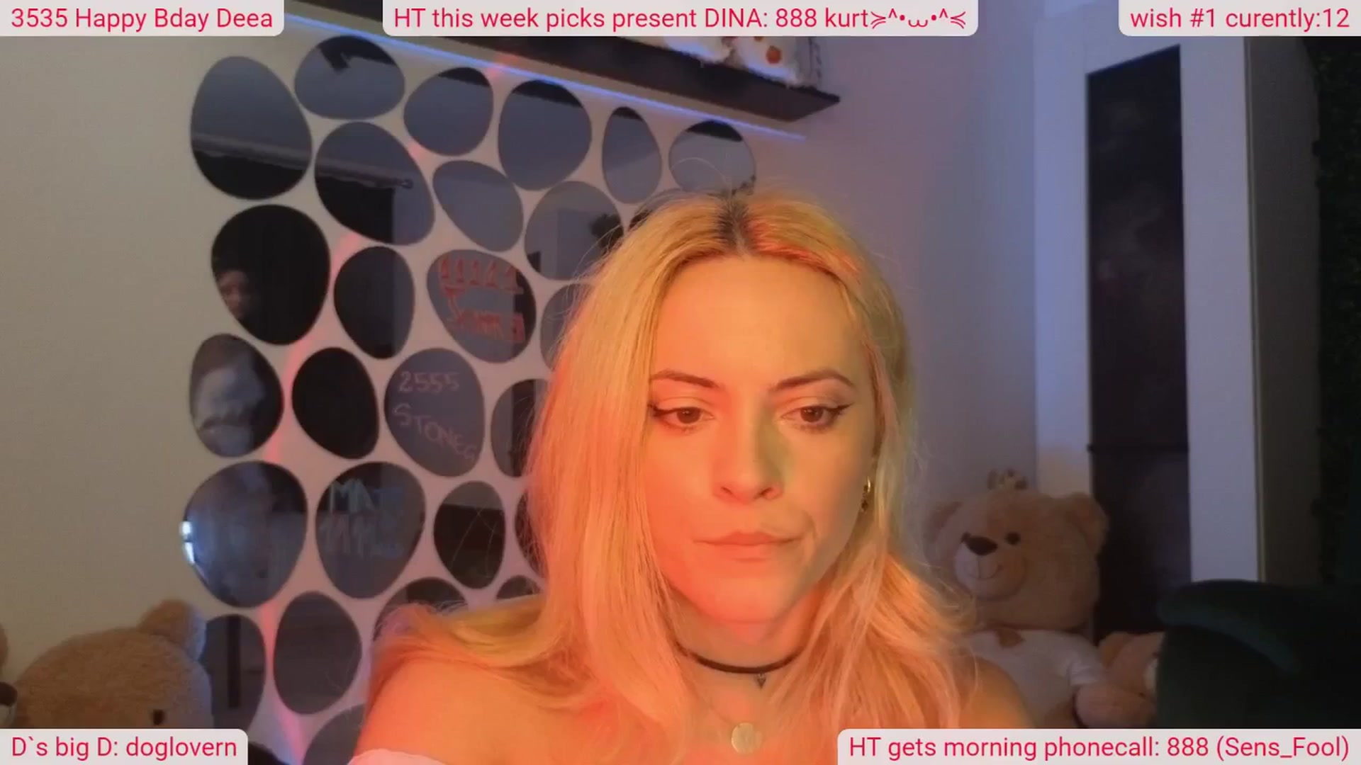 Gallery image thumbnail from DinasLibrary's myfreecams stream on, 10/08/2025, 07:25 image 11 of 20