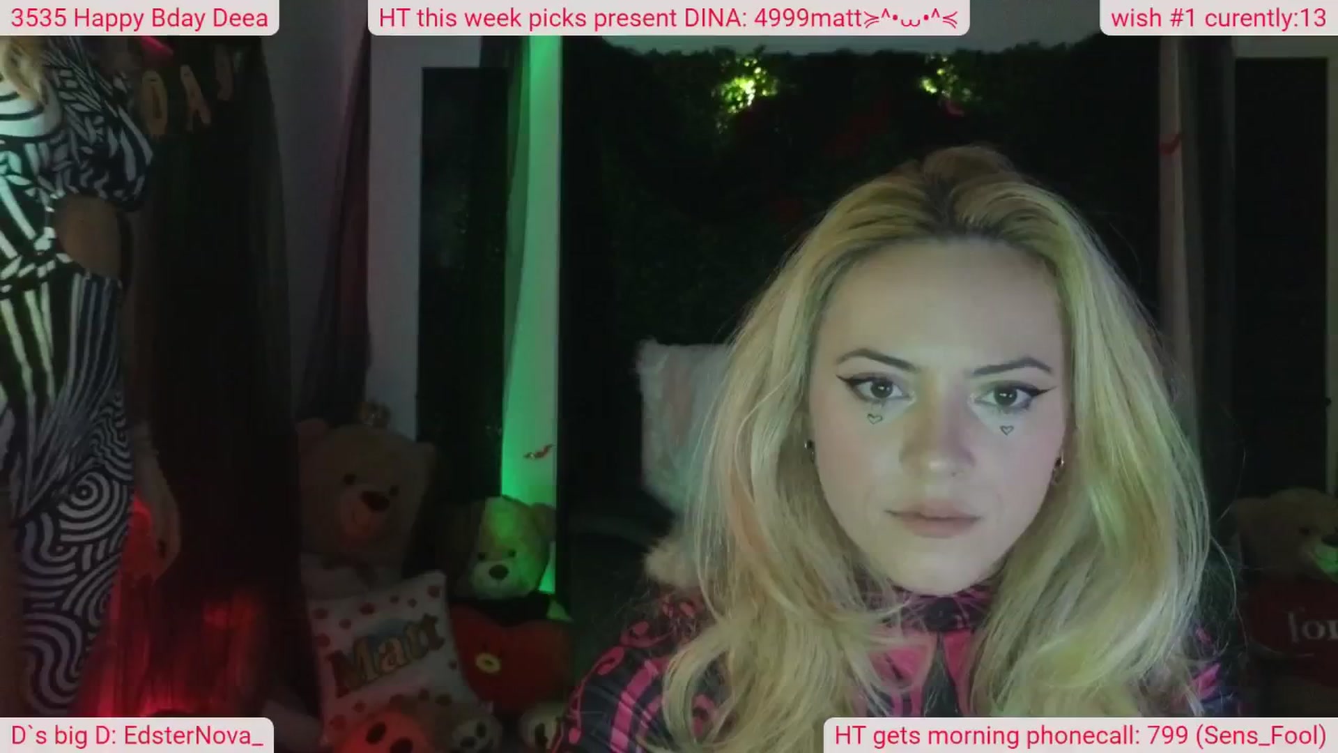 Gallery image thumbnail from DinasLibrary's myfreecams stream on, 10/11/2025, 04:30 image 17 of 20