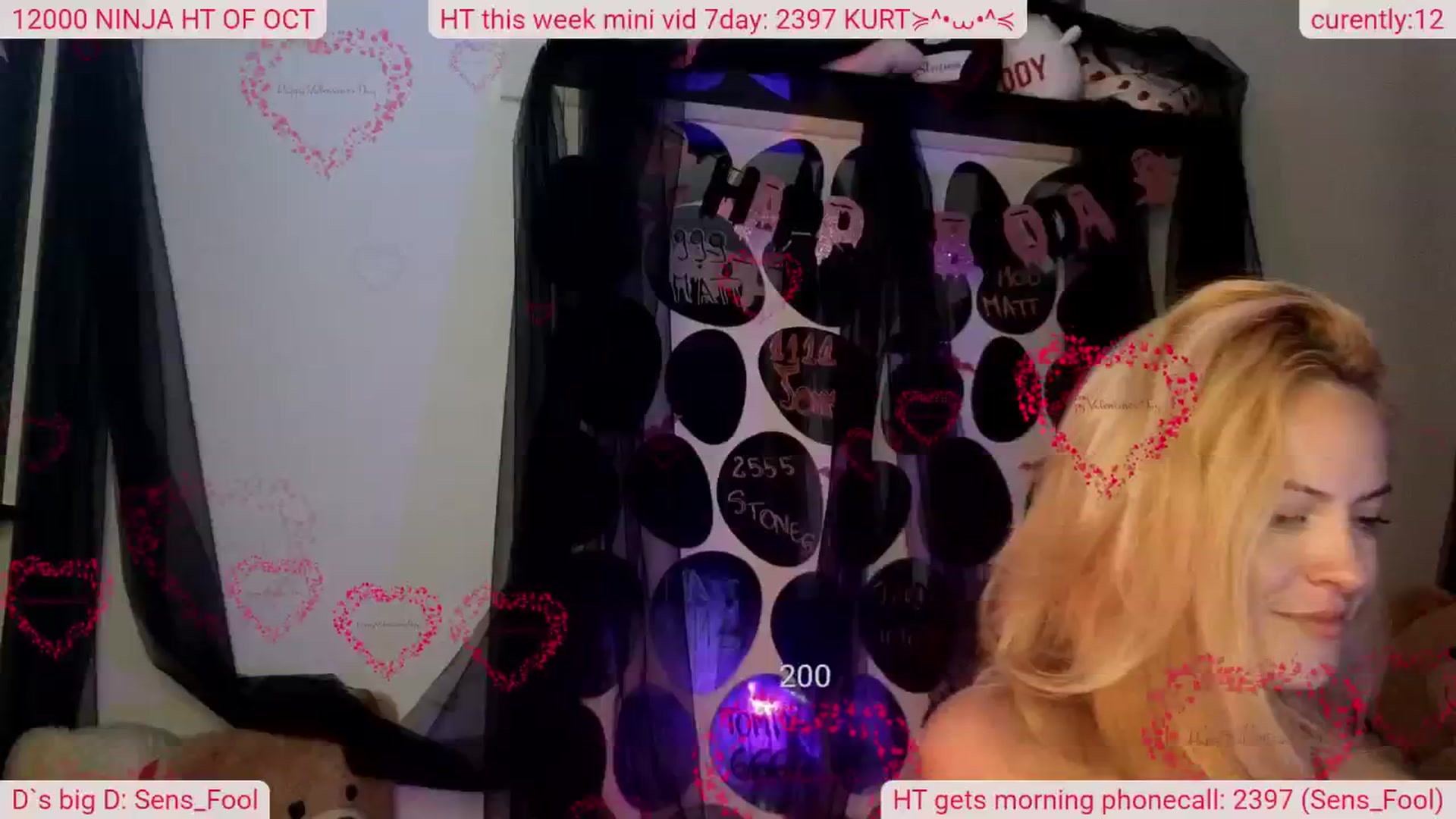 Gallery image thumbnail from DinasLibrary's myfreecams stream on, 10/15/2025, 08:30 image 15 of 20