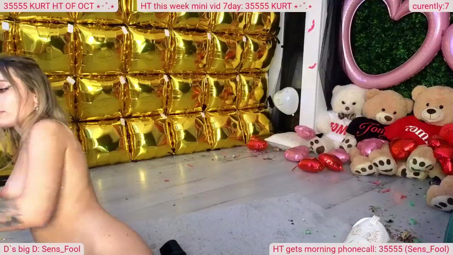 Gallery image thumbnail from DinasLibrary's myfreecams stream on, 10/18/2025, 08:35 image 8 of 20