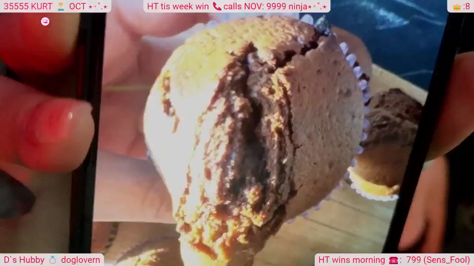 Gallery image thumbnail from DinasLibrary's myfreecams stream on, 10/26/2025, 07:55 image 12 of 20