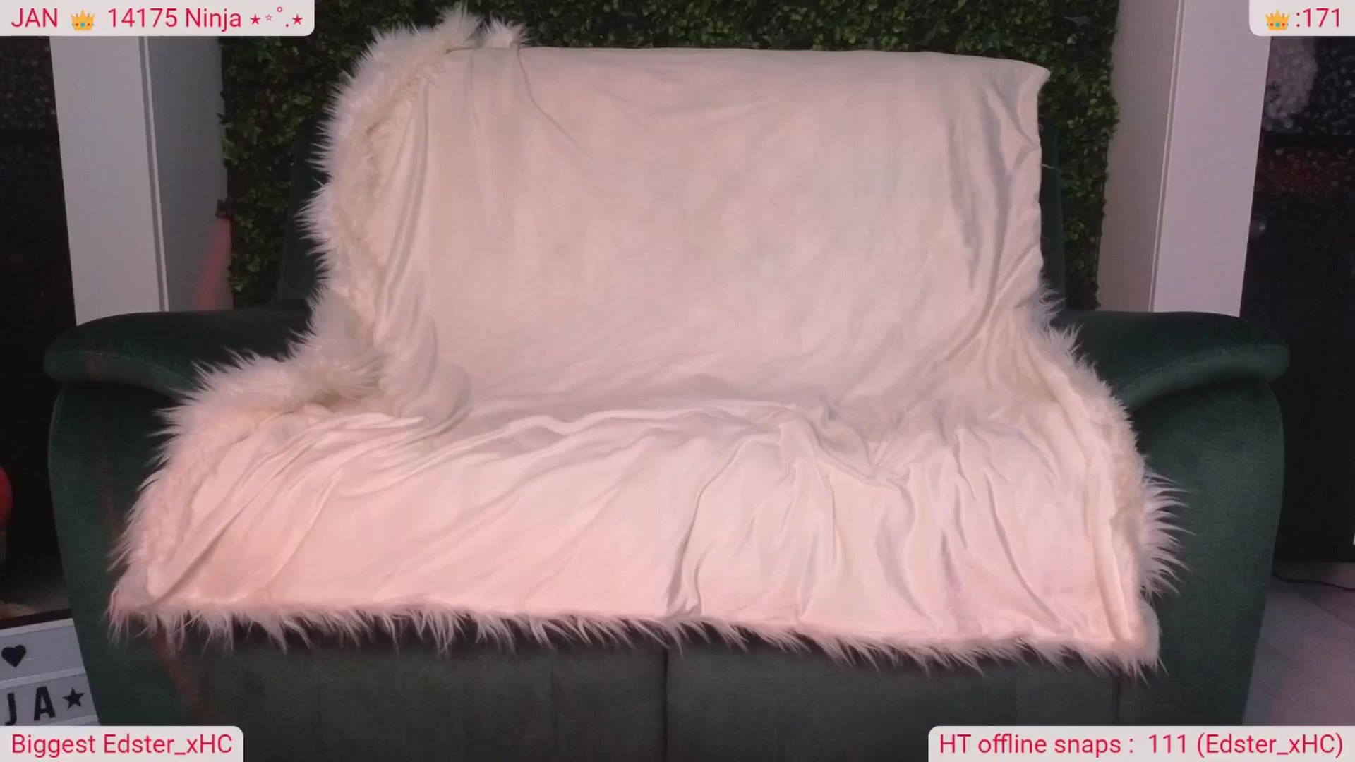 Gallery image thumbnail from DinasLibrary's myfreecams stream on, 01/11/2026, 06:12 image 11 of 20