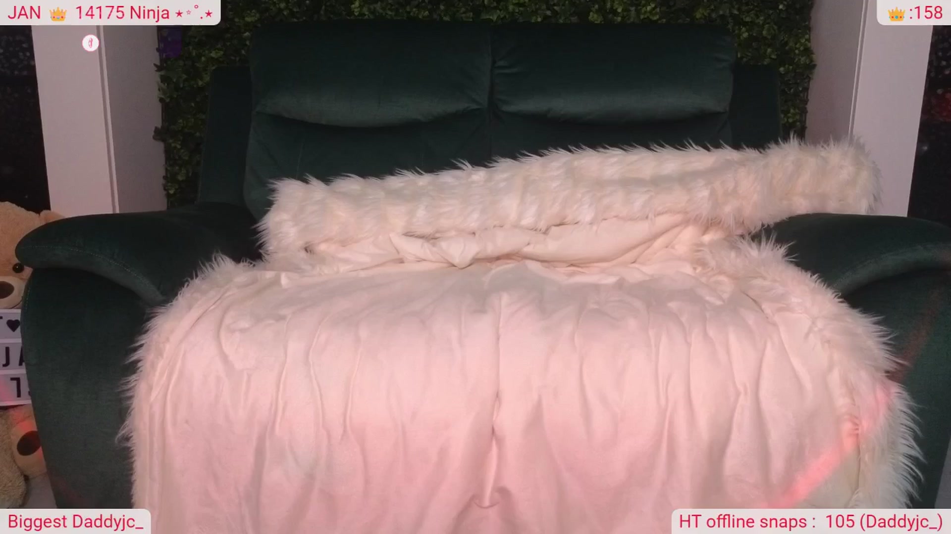 Gallery image thumbnail from DinasLibrary's myfreecams stream on, 01/16/2026, 08:46 image 7 of 20