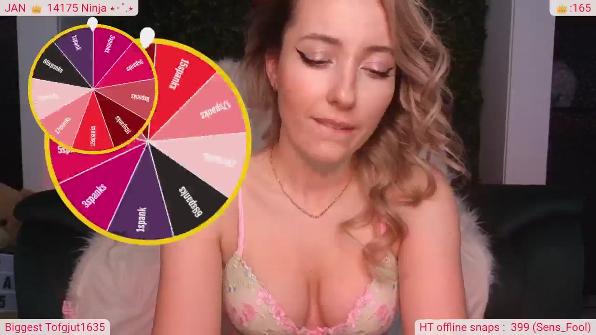 Gallery image thumbnail from DinasLibrary's myfreecams stream on, 01/17/2026, 09:33 image 6 of 20