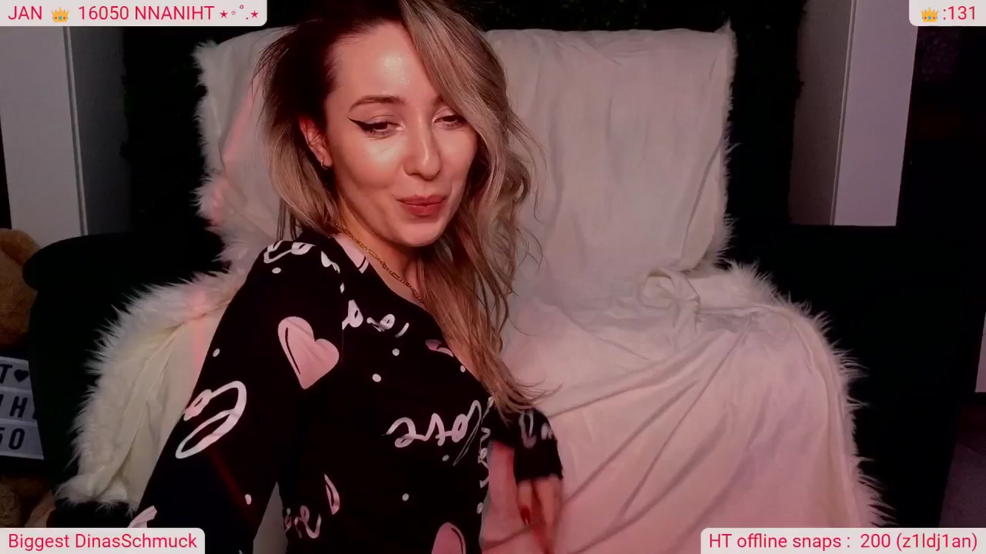 Gallery image thumbnail from DinasLibrary's myfreecams stream on, 01/23/2026, 09:08 image 1 of 20