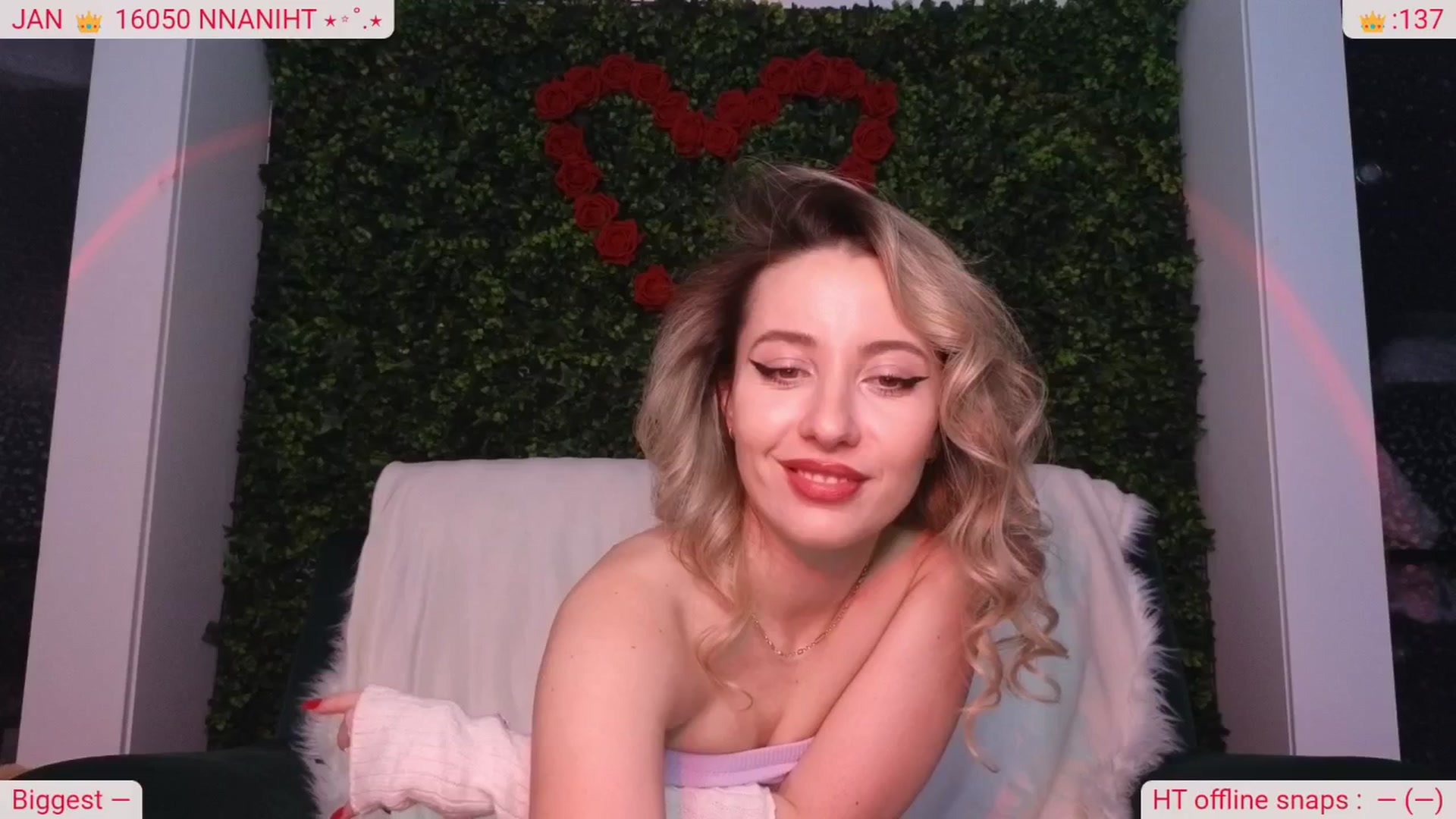 Gallery image thumbnail from DinasLibrary's myfreecams stream on, 01/30/2026, 04:42 image 12 of 20