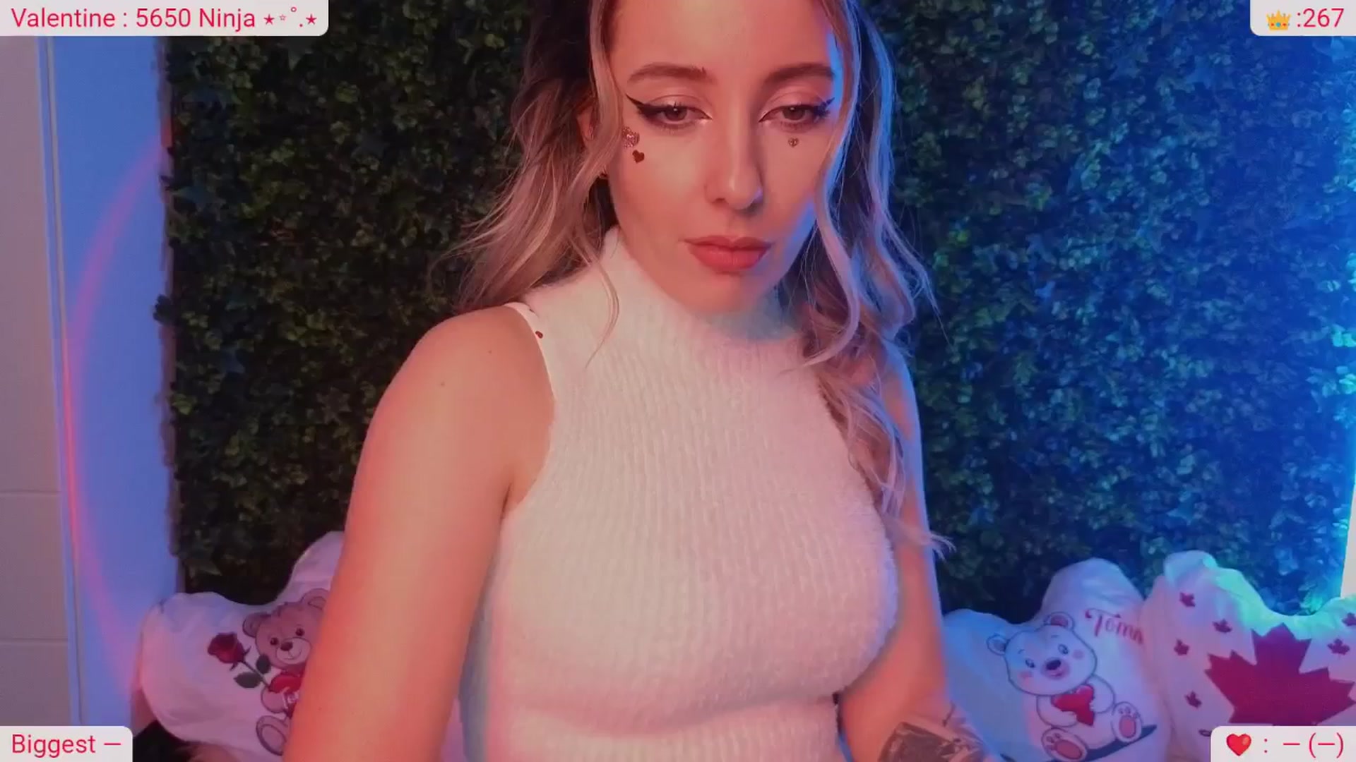 Gallery image thumbnail from DinasLibrary's myfreecams stream on, 02/14/2026, 06:00 image 2 of 20