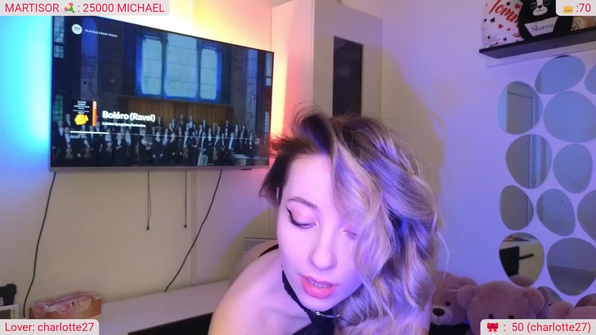 Gallery image thumbnail from DinasLibrary's myfreecams stream on, 03/15/2026, 08:19 image 2 of 20