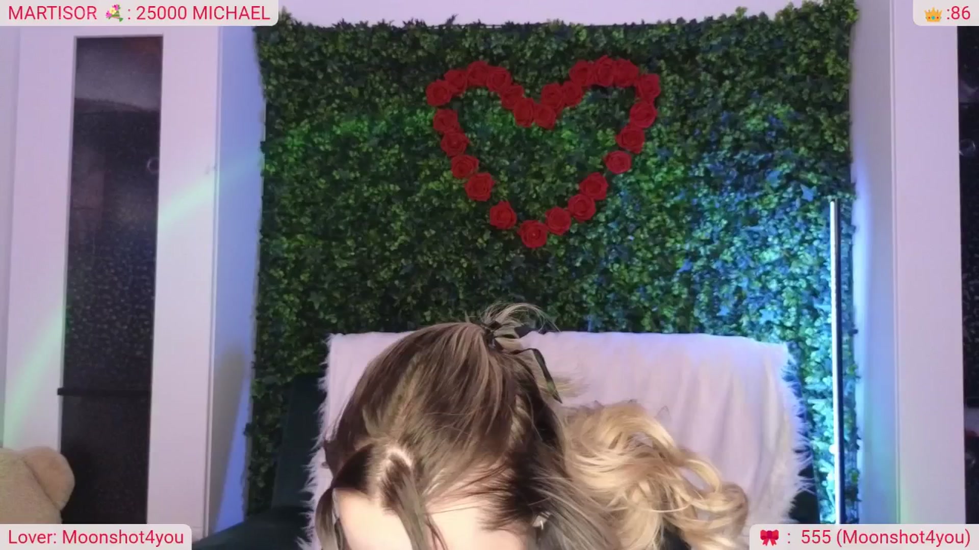 Gallery image thumbnail from DinasLibrary's myfreecams stream on, 03/19/2026, 07:17 image 3 of 20