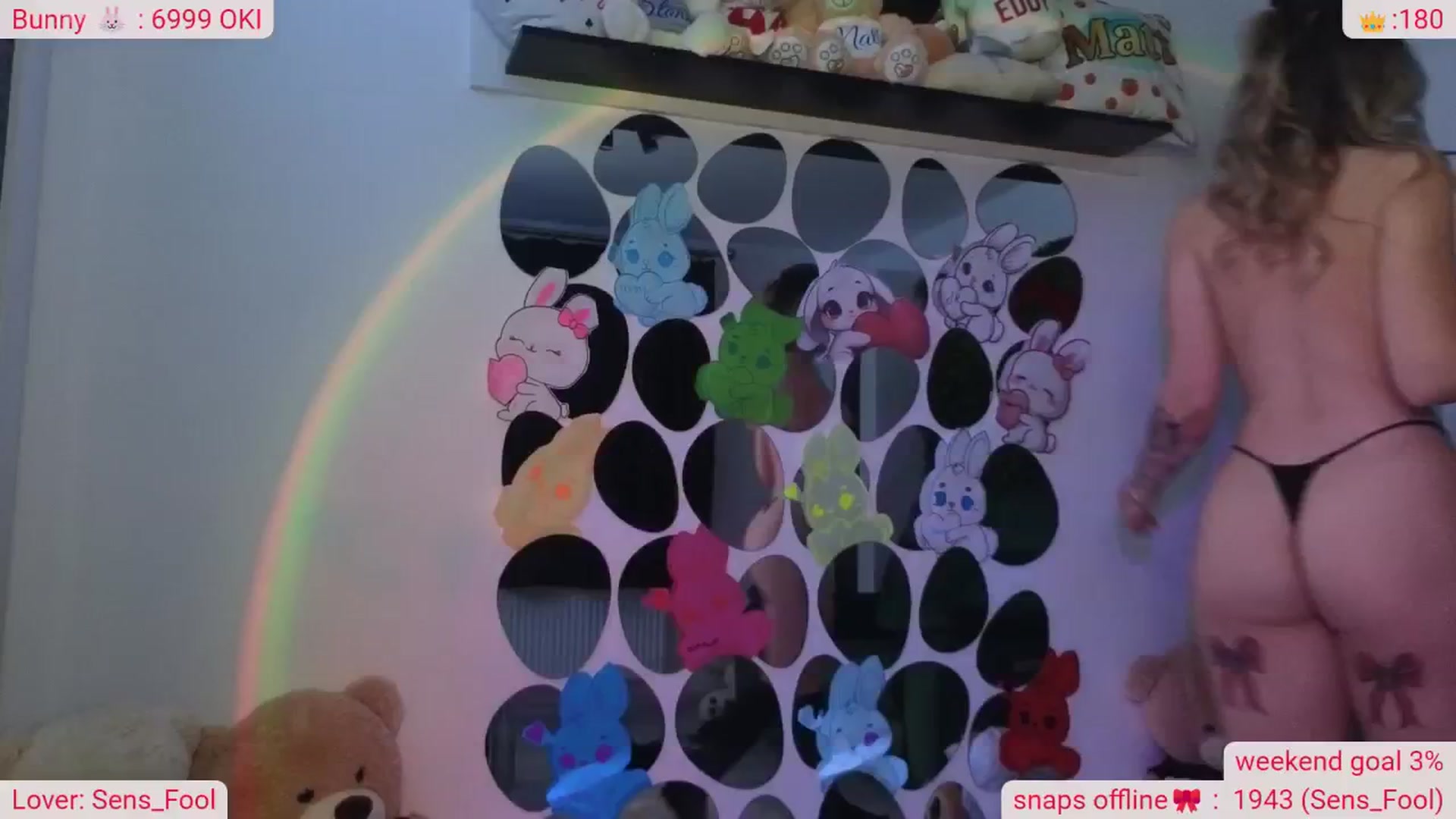 Gallery image thumbnail from DinasLibrary's myfreecams stream on, 04/17/2026, 06:39 image 15 of 20