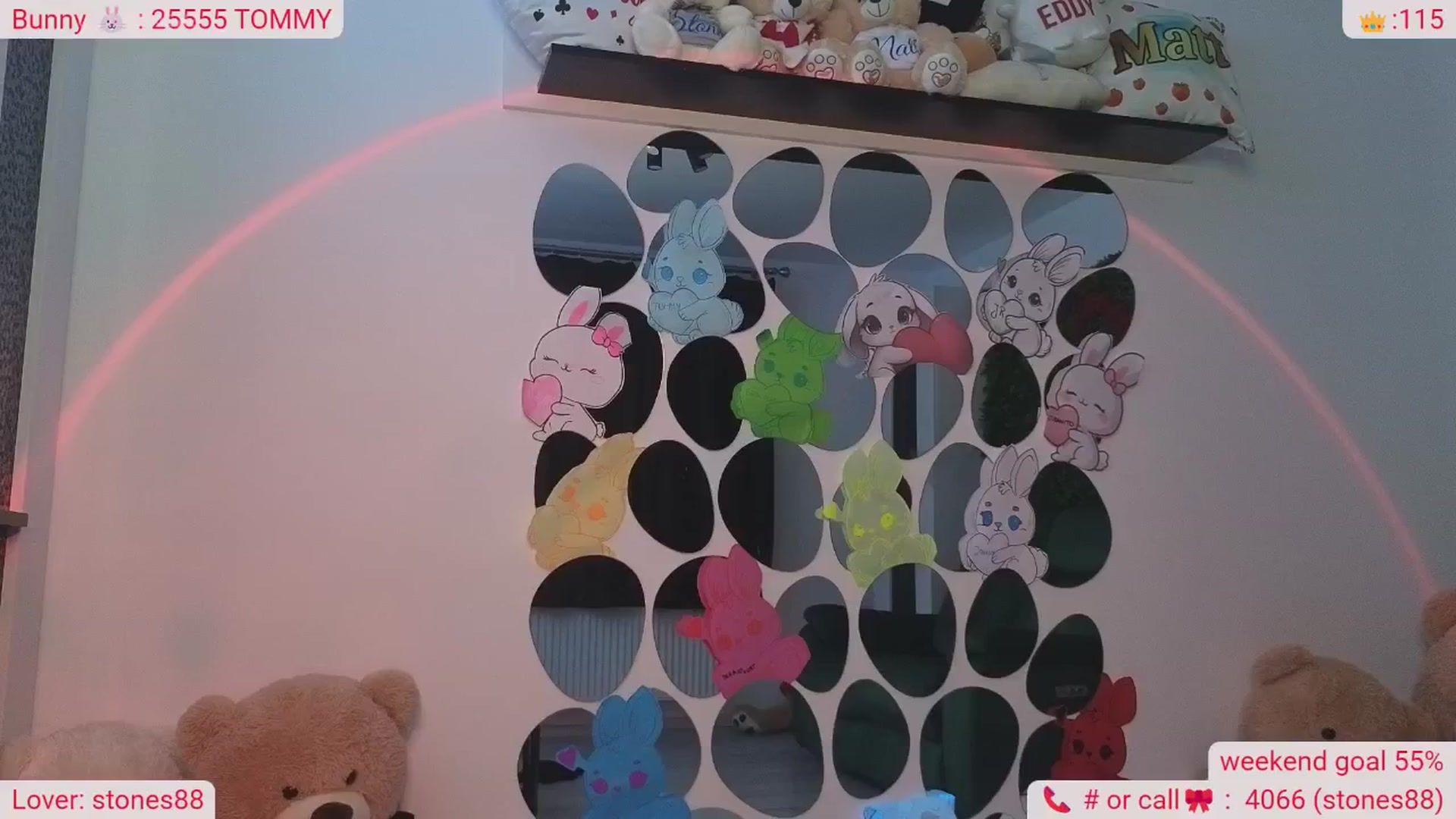Gallery image thumbnail from DinasLibrary's myfreecams stream on, 04/19/2026, 08:37 image 19 of 20