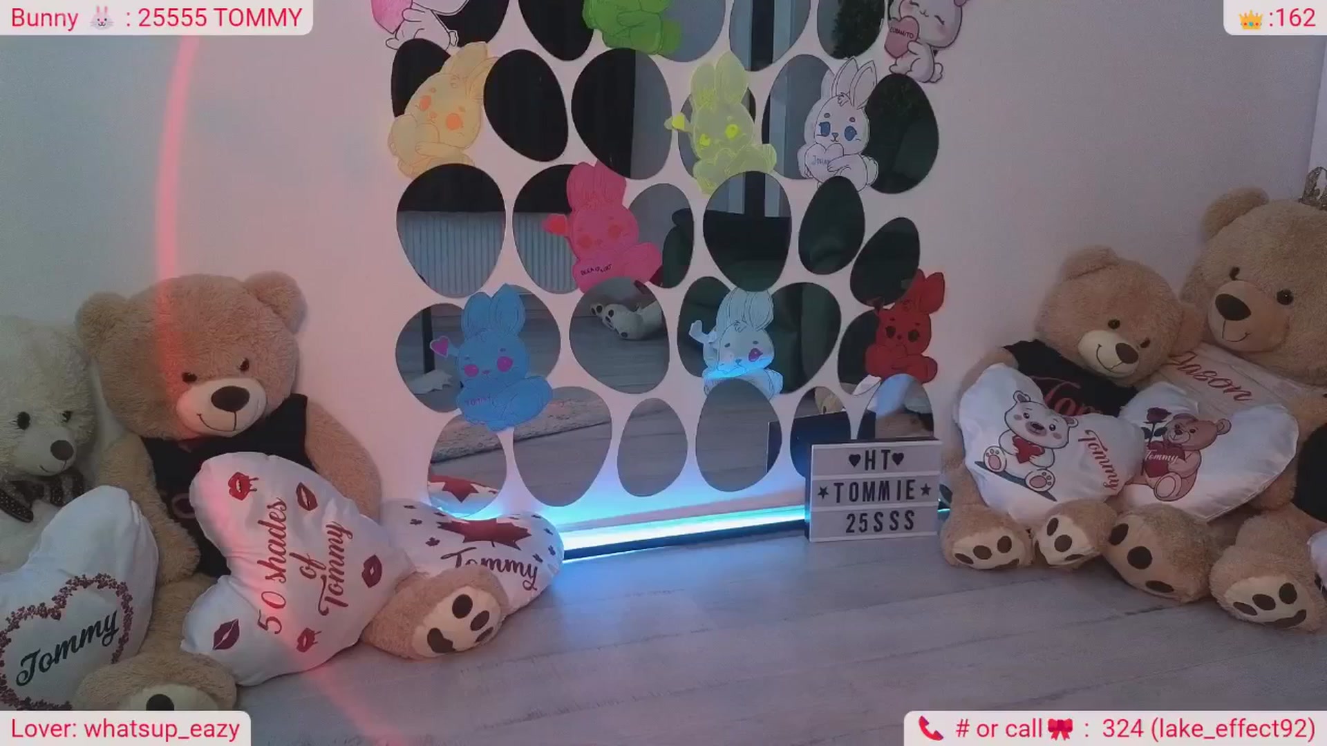 Gallery image thumbnail from DinasLibrary's myfreecams stream on, 04/27/2026, 05:40 image 11 of 20