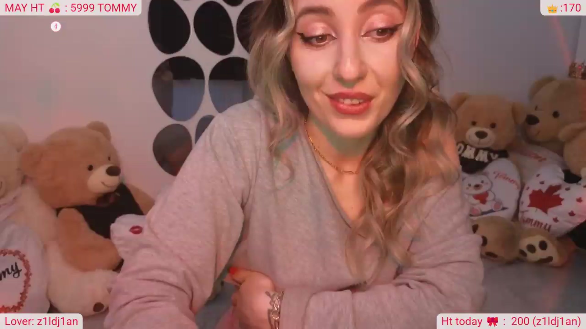 Gallery image thumbnail from DinasLibrary's myfreecams stream on, 05/31/2026, 08:06 image 7 of 20