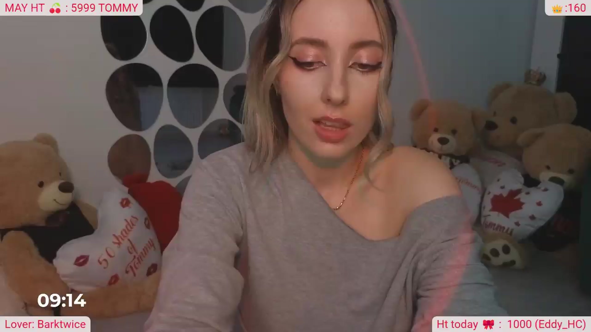 Gallery image thumbnail from DinasLibrary's myfreecams stream on, 05/31/2026, 09:24 image 1 of 20