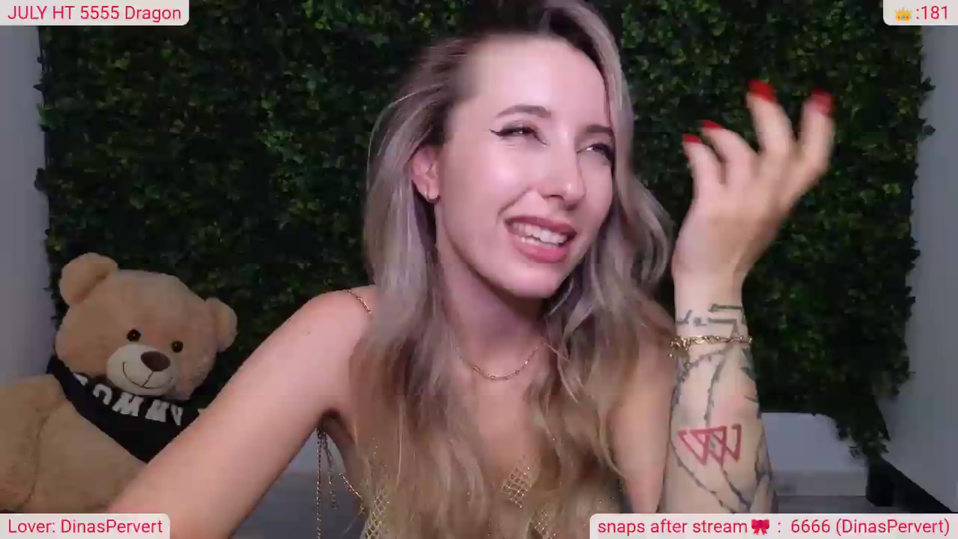 Gallery image thumbnail from DinasLibrary's myfreecams stream on, 07/12/2026, 09:12 image 18 of 20