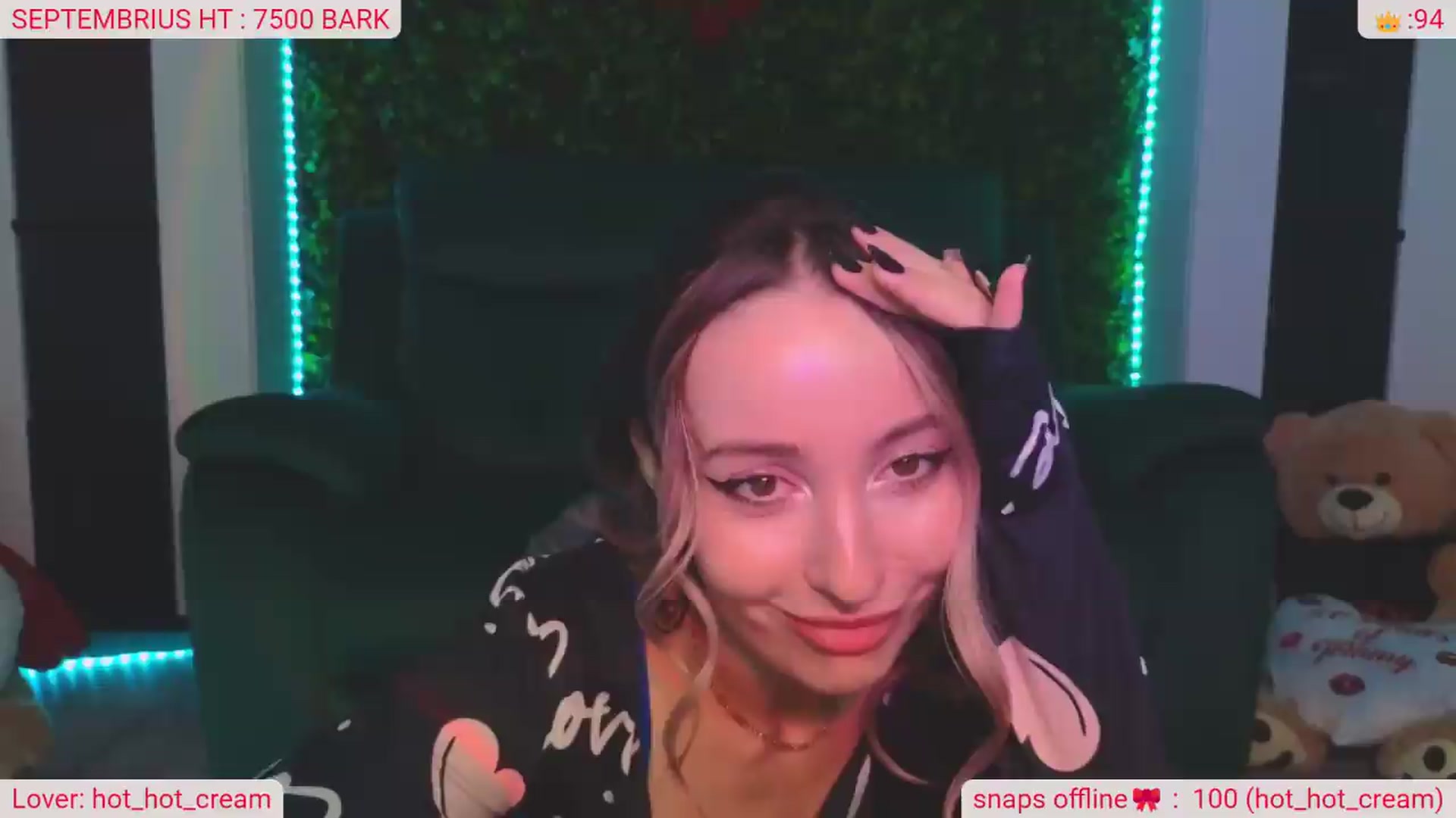 Gallery image thumbnail from DinasLibrary's myfreecams stream on, 09/25/2026, 06:21 image 10 of 20