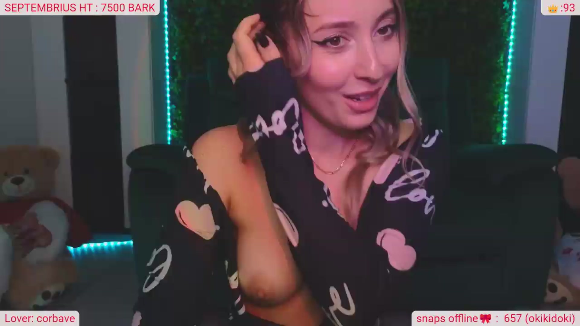 Gallery image thumbnail from DinasLibrary's myfreecams stream on, 09/25/2026, 08:30 image 20 of 20