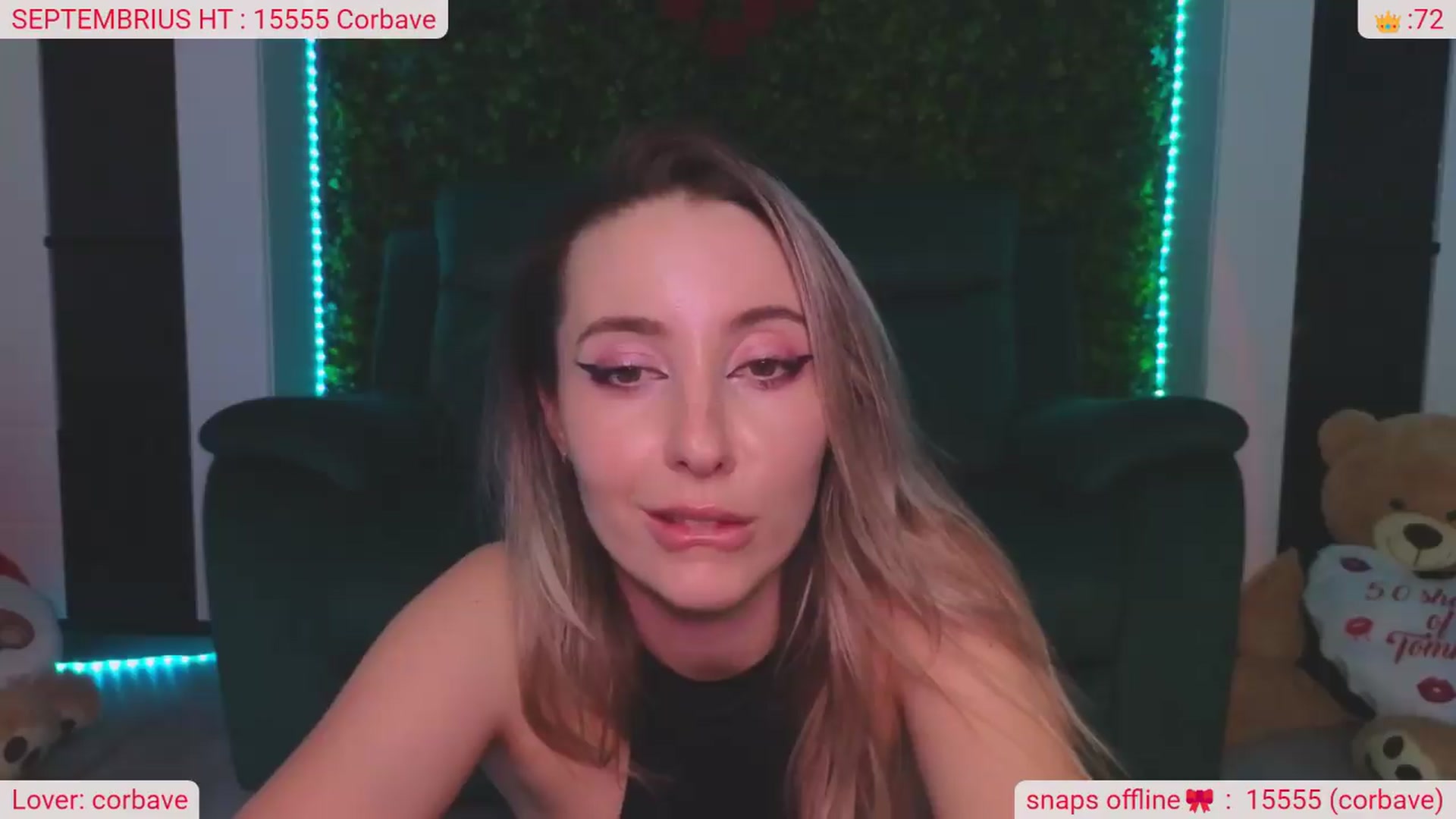 Gallery image thumbnail from DinasLibrary's myfreecams stream on, 09/26/2026, 10:16 image 19 of 20