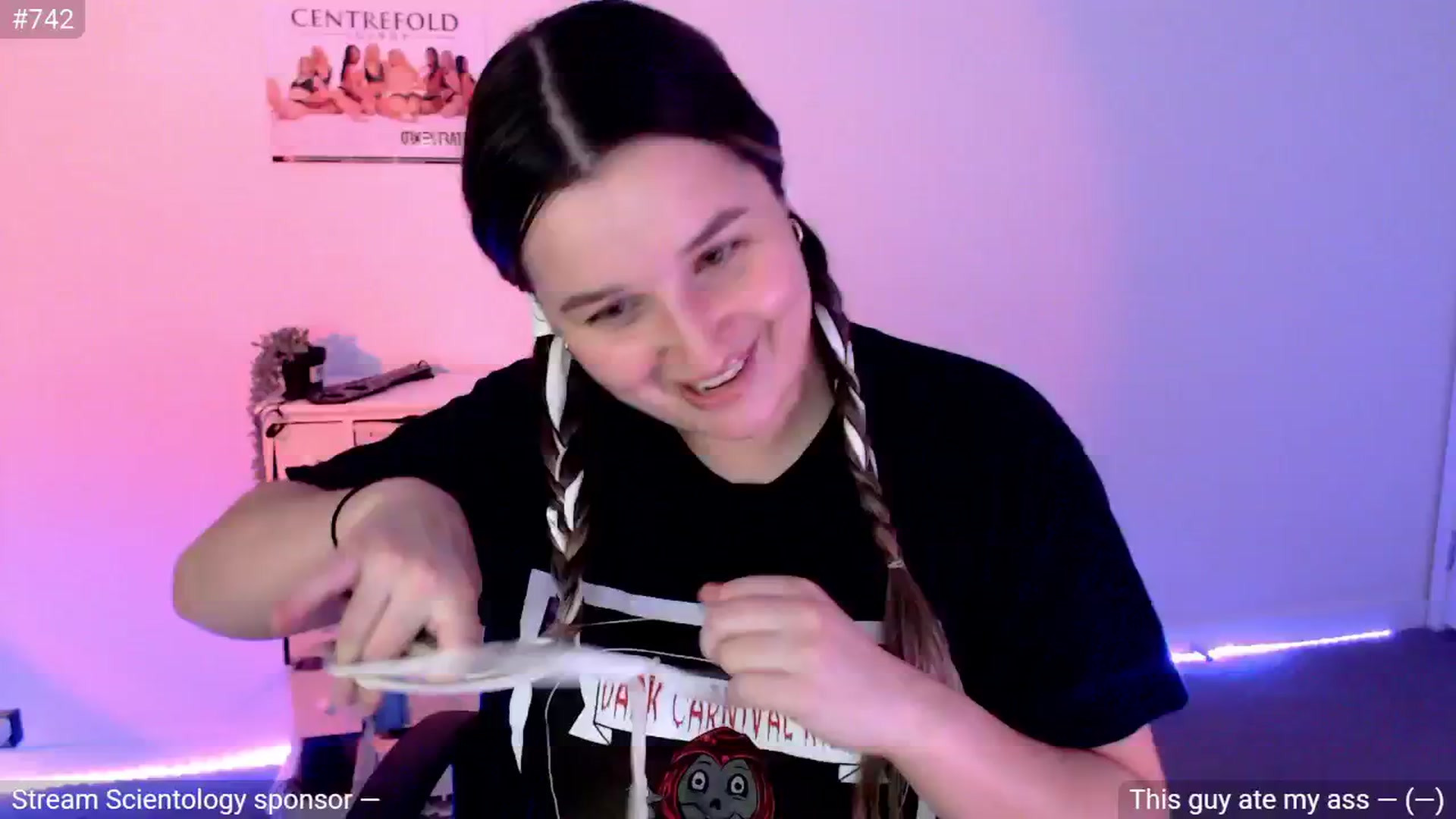 Gallery image thumbnail from DingusRoom's myfreecams stream on, 05/19/2024, 10:41 image 7 of 20