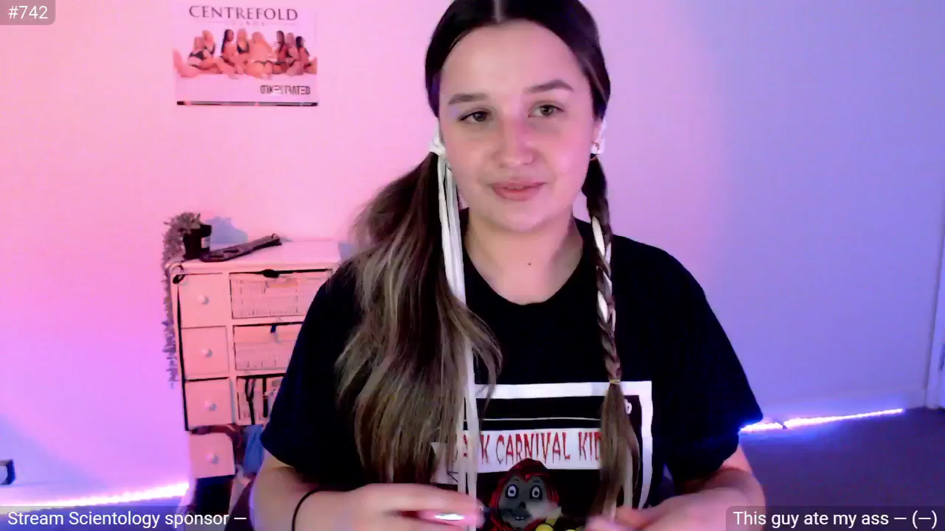 Gallery image thumbnail from DingusRoom's myfreecams stream on, 05/19/2024, 10:41 image 6 of 20