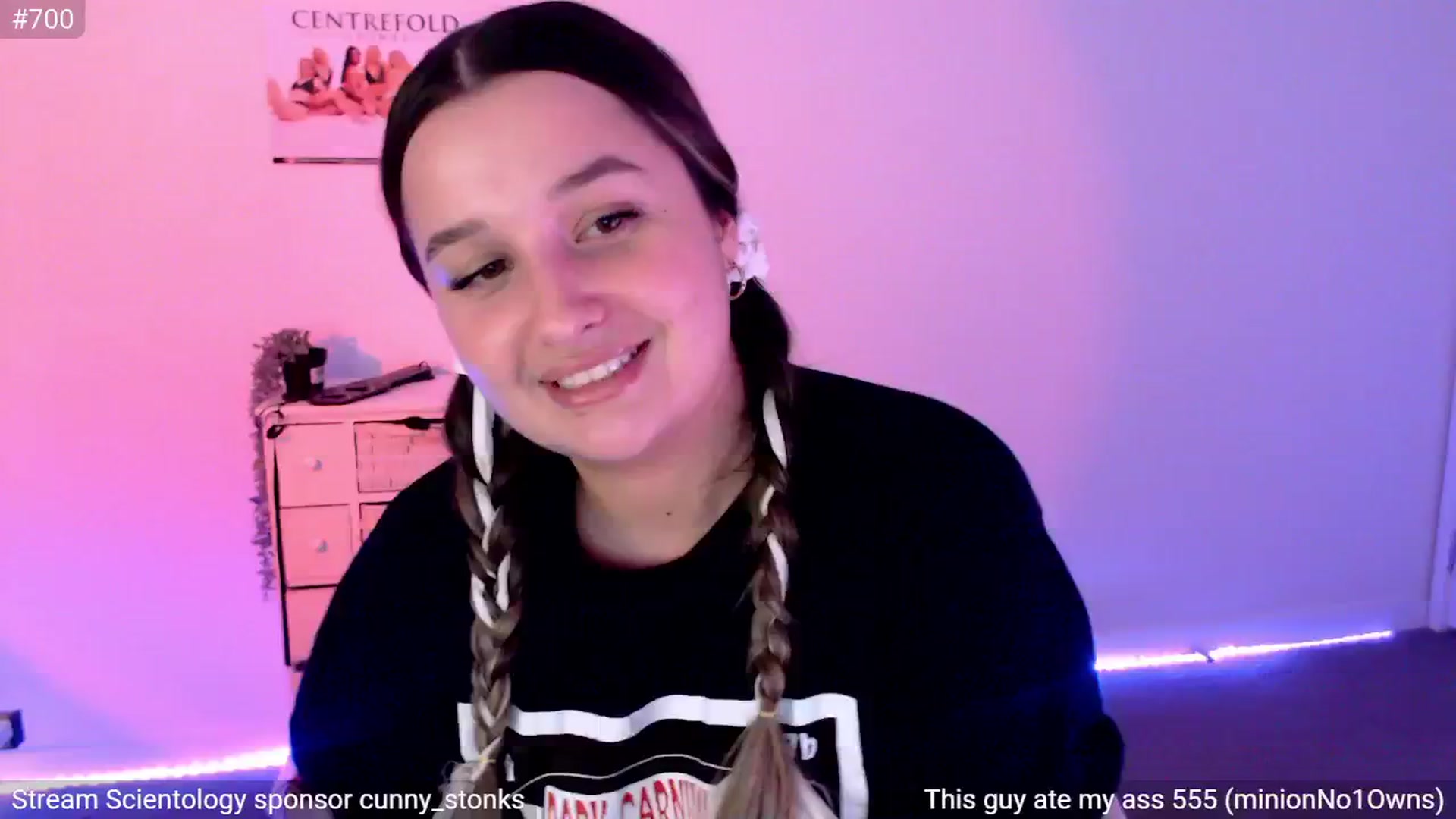 Gallery image thumbnail from DingusRoom's myfreecams stream on, 05/19/2024, 16:40 image 4 of 20