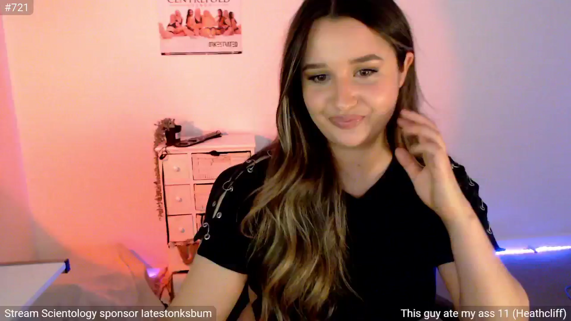 Gallery image thumbnail from DingusRoom's myfreecams stream on, 05/22/2024, 09:00 image 14 of 20
