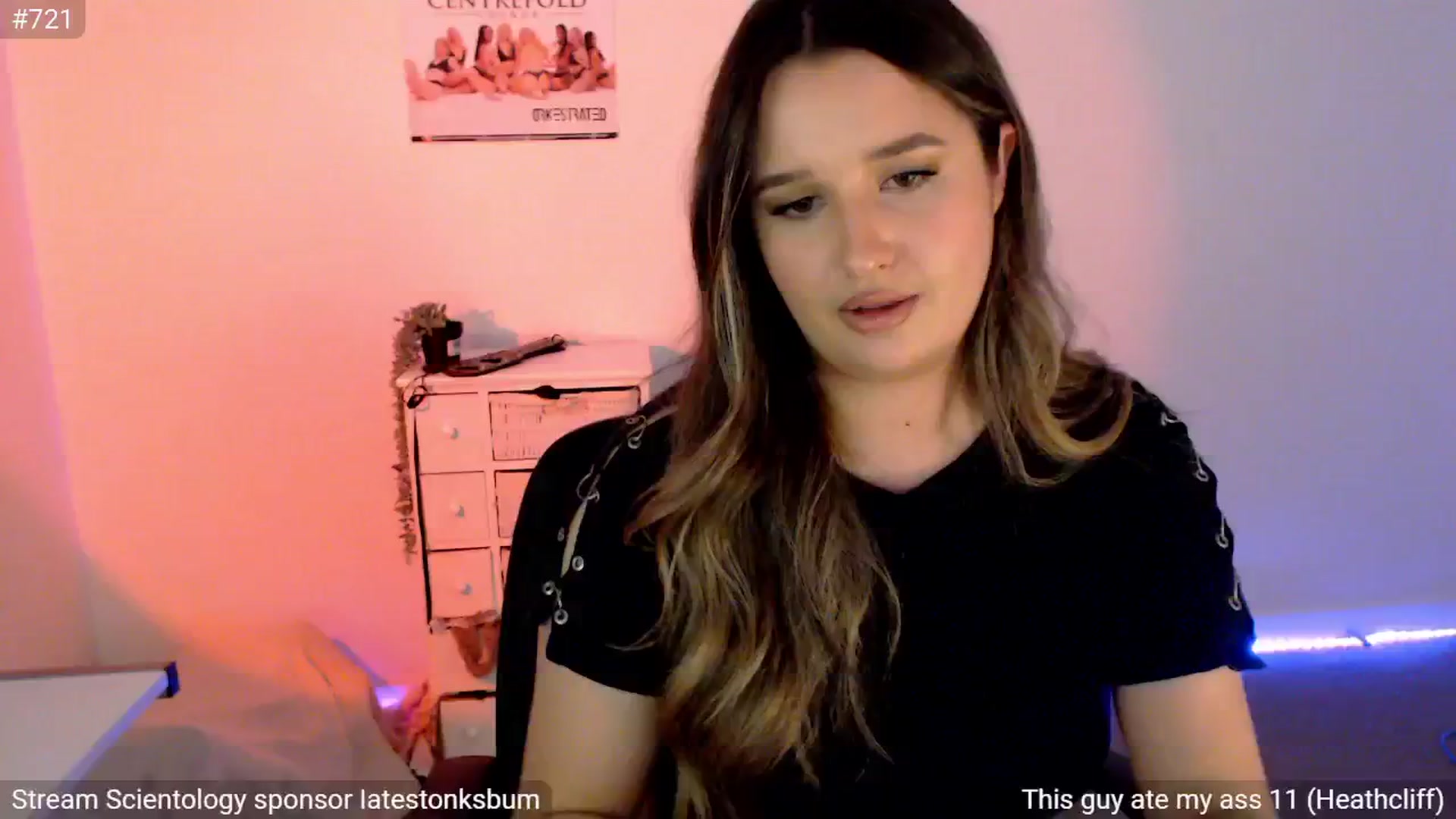 Gallery image thumbnail from DingusRoom's myfreecams stream on, 05/22/2024, 09:00 image 16 of 20