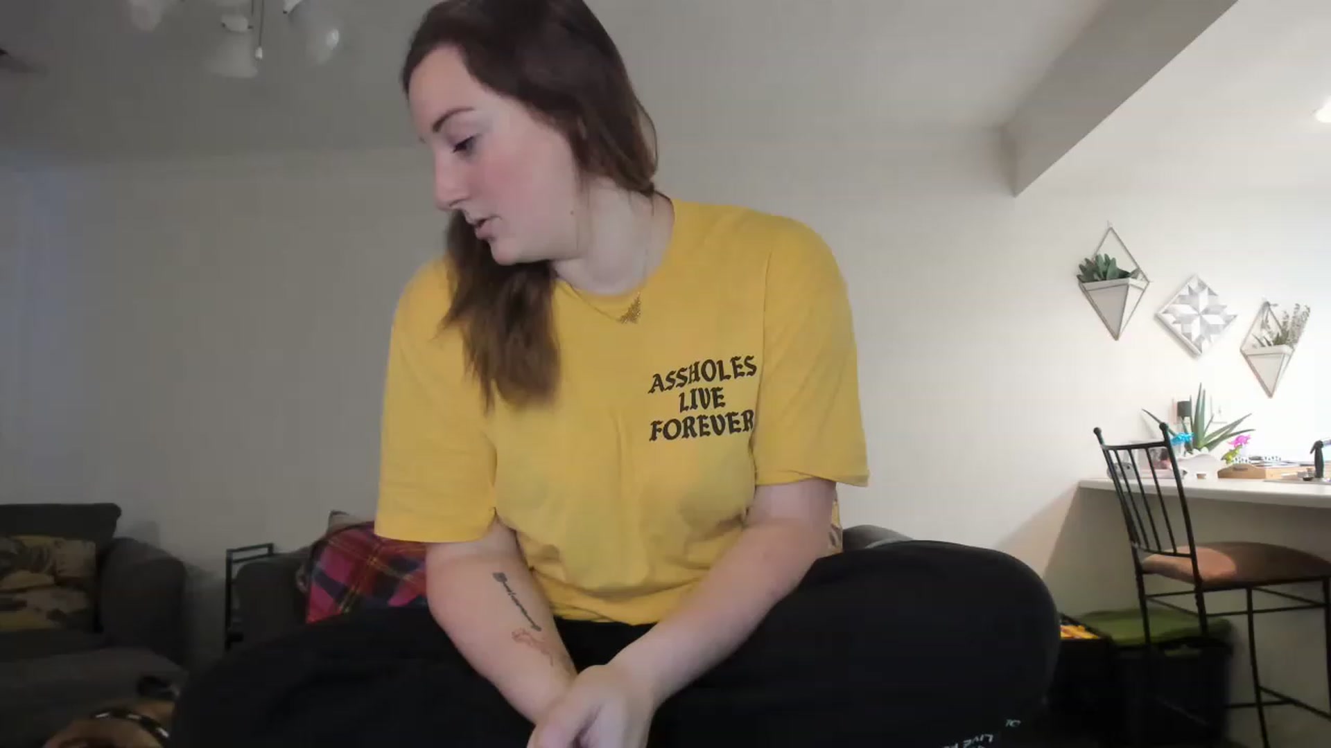 Gallery image thumbnail from DinoDarling's myfreecams stream on, 11/23/2022, 16:32 image 14 of 20