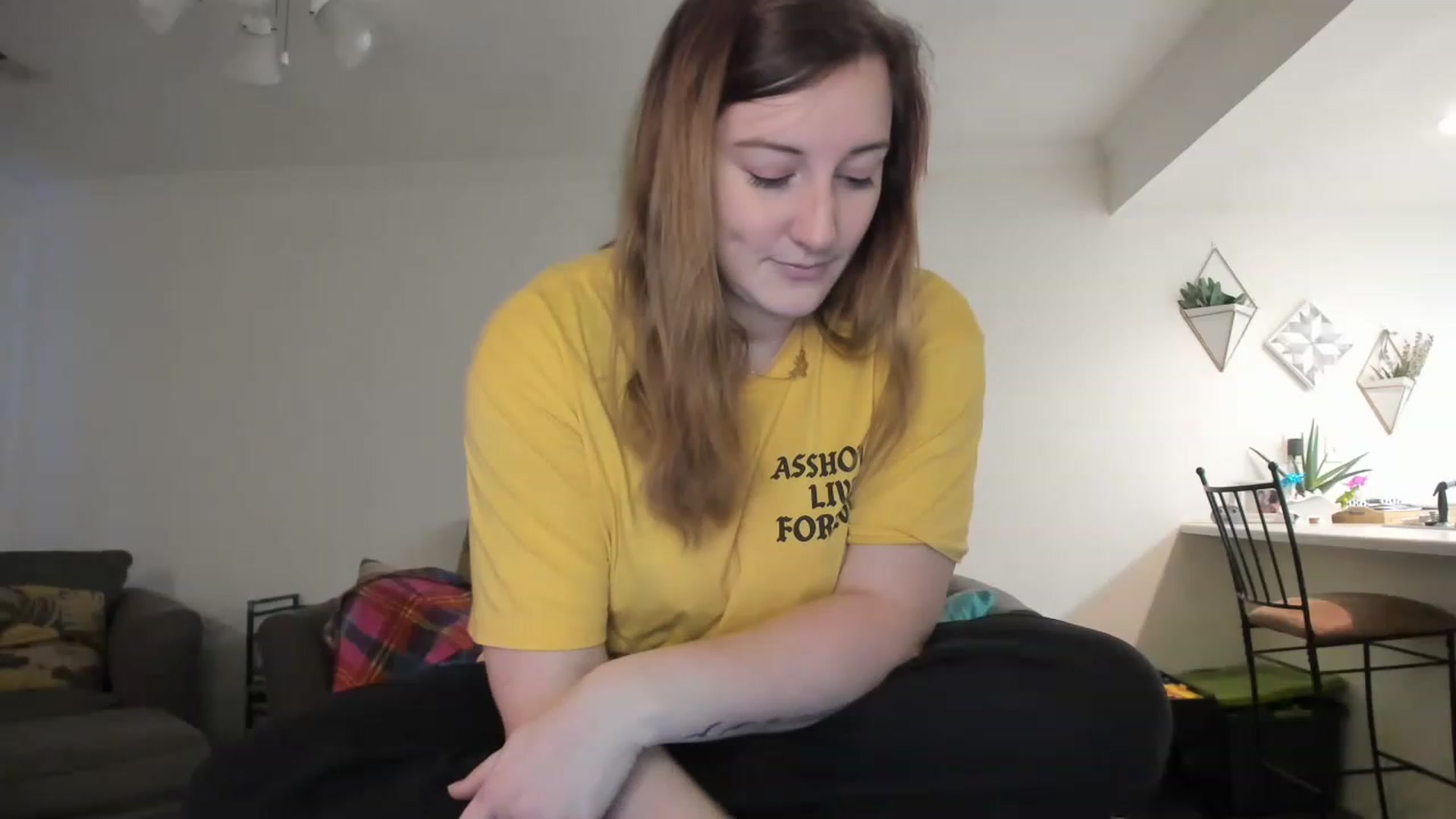 Gallery image thumbnail from DinoDarling's myfreecams stream on, 11/23/2022, 16:32 image 18 of 20