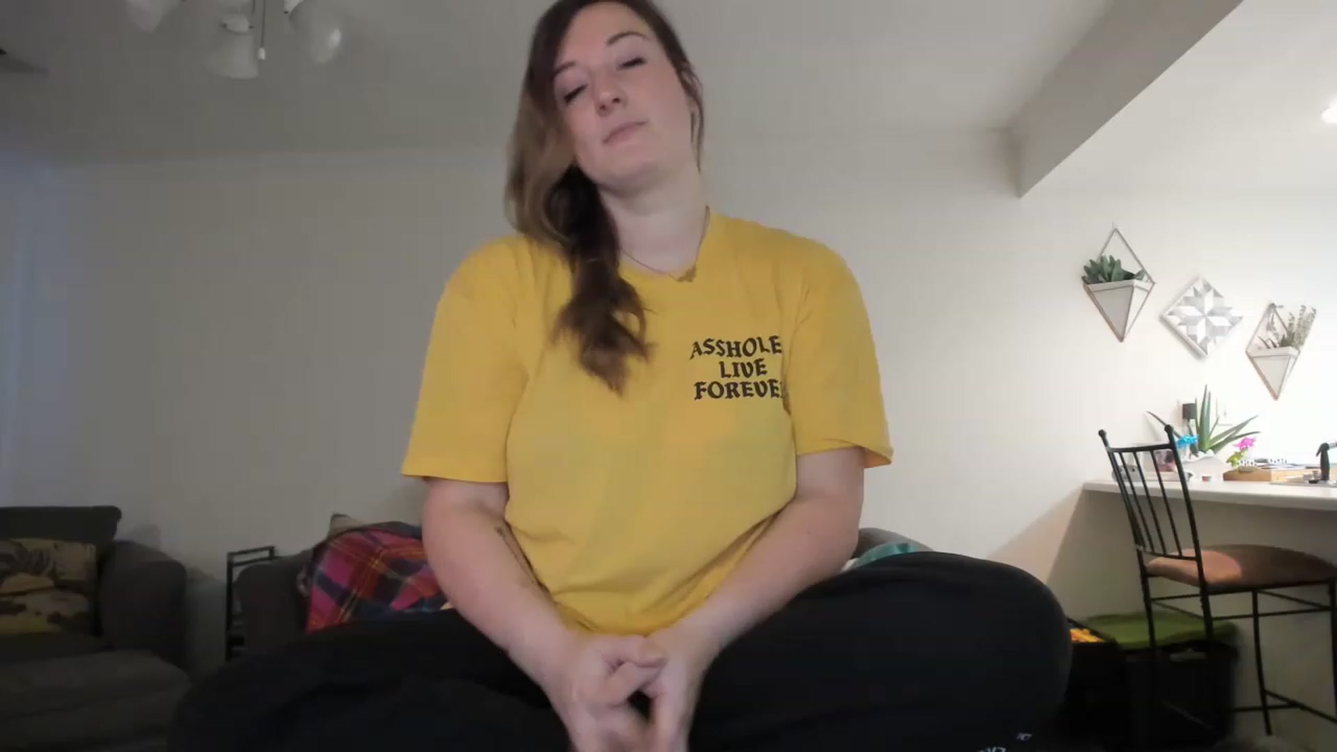 Gallery image thumbnail from DinoDarling's myfreecams stream on, 11/23/2022, 16:32 image 19 of 20